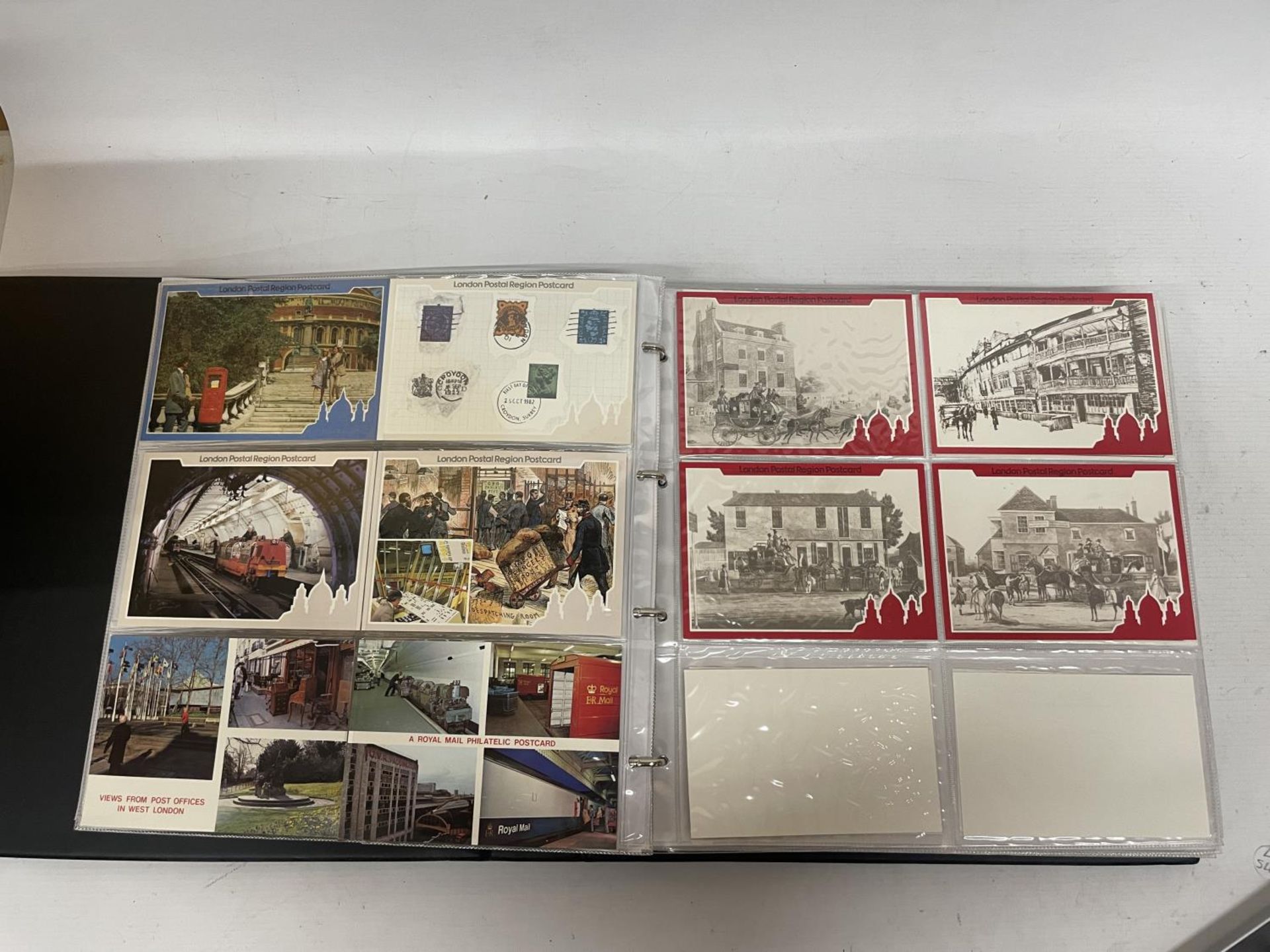 APPROXIMATELY 178 POSTCARDS RELATING TO POSTAL HISTORY AND POST OFFICE REGIONAL CARDS IN A FOLDER