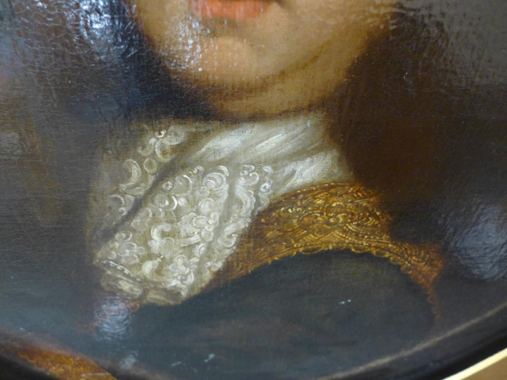 MANNER OF SIR GODFREY KNELLER (1646-1723) PORTRAIT OF LORD WILLIAM RUSSEL (1648-1723) OVAL OIL ON - Image 5 of 6