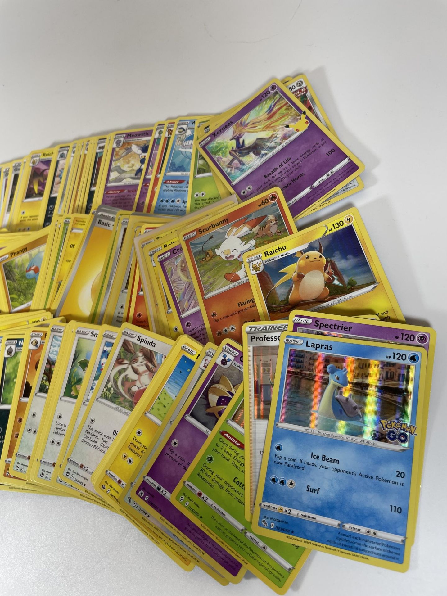 THREE TINS OF ASSORTED POKEMON TRADING CARDS, HOLOS ETC - Image 3 of 5