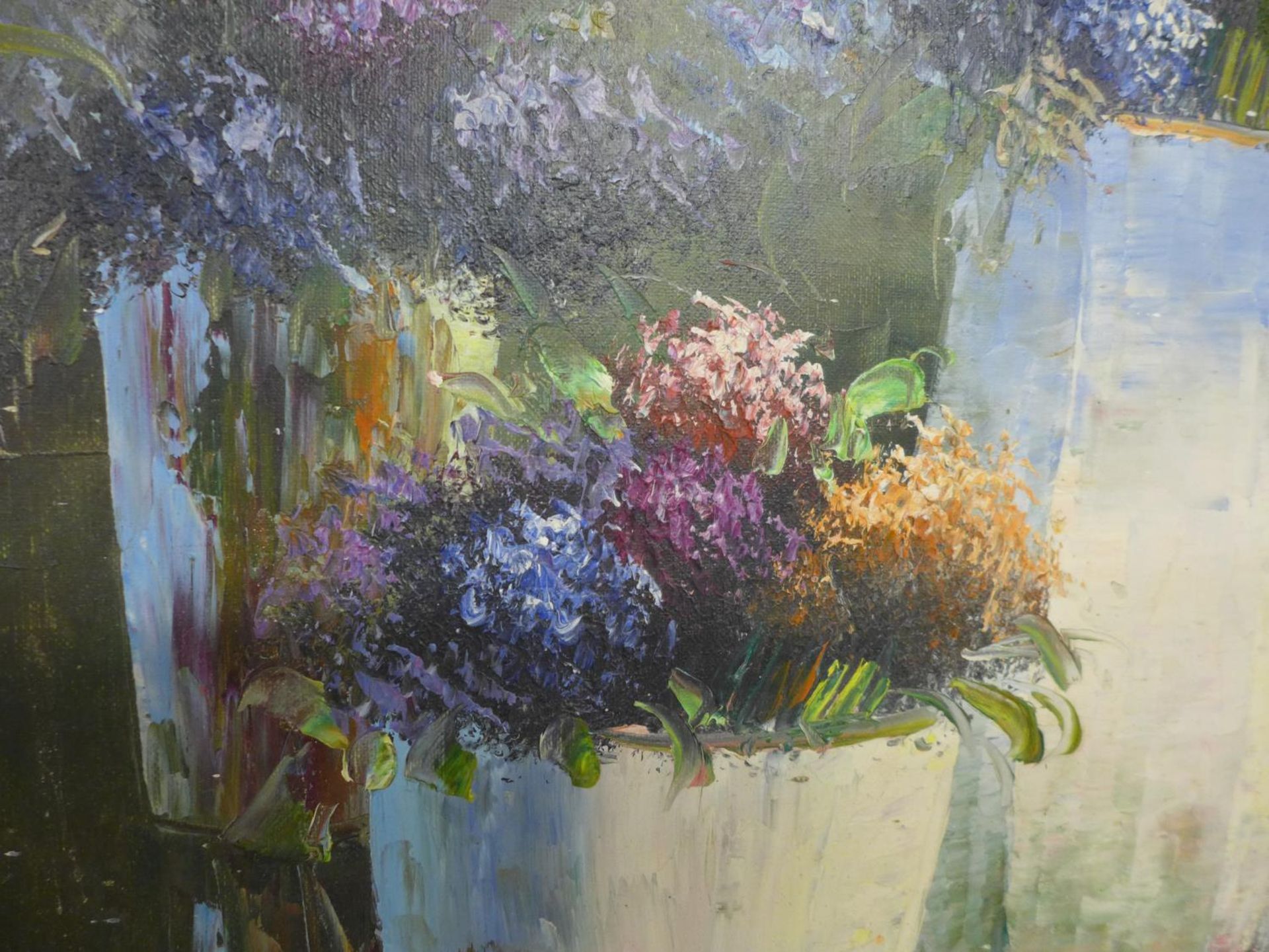RENNICK (LATE 20TH/EARLY 21ST CENTURY) VASES OF FLOWERS, OIL ON CANVAS, SIGNED, 60X90CM, FRAMED - Image 3 of 4