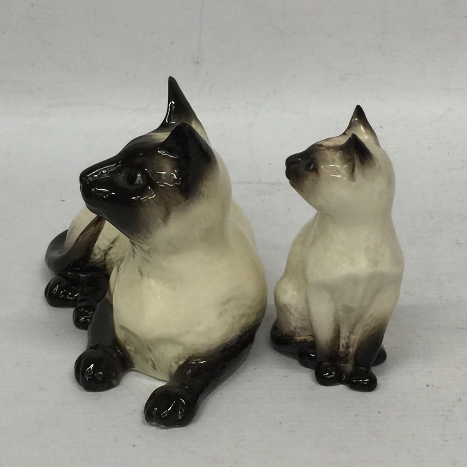 TWO BESWICK SIAMESE CATS - Image 3 of 4