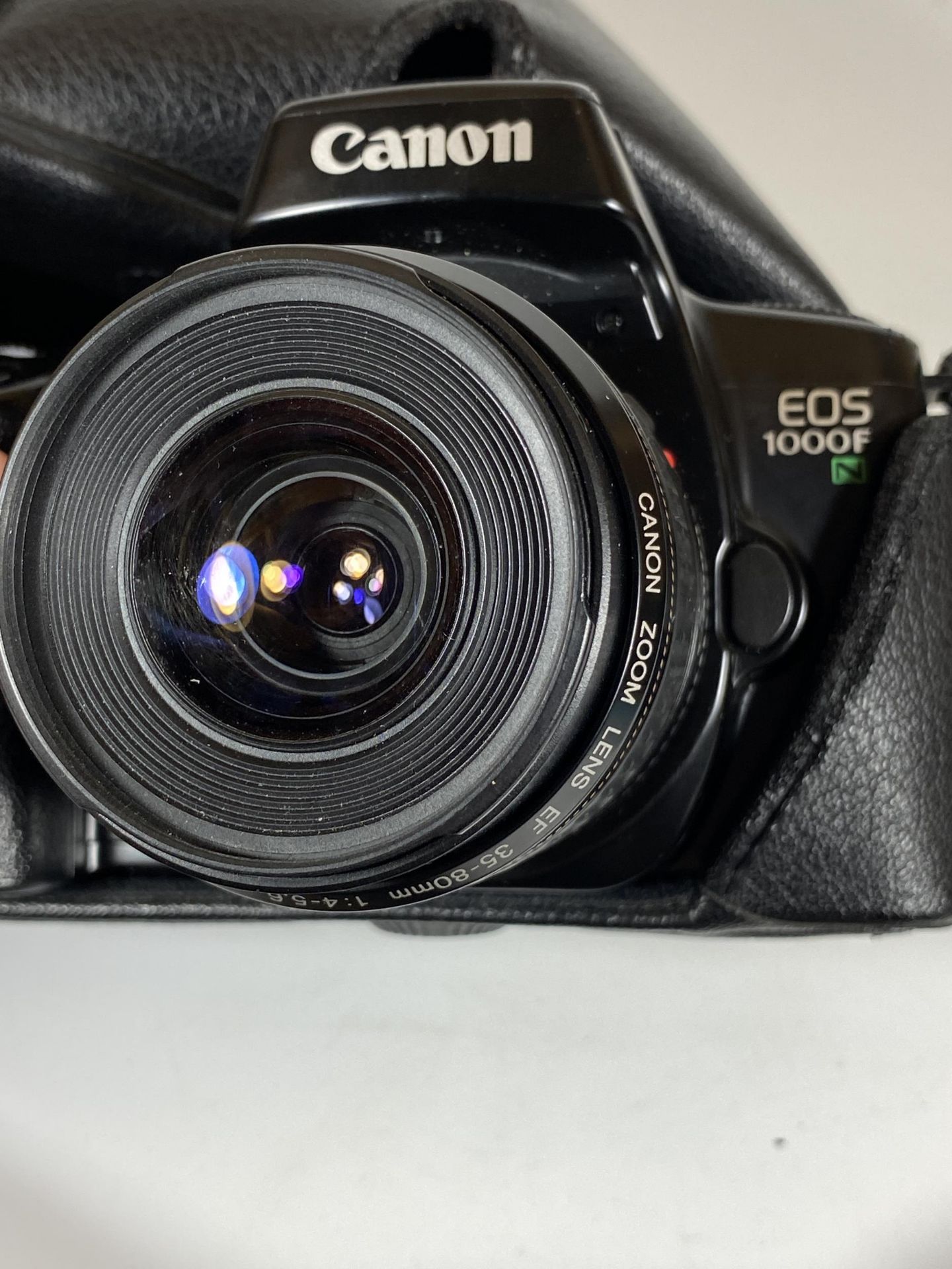 A CANON EOS 1000F N CAMERA FITTED WITH CANON ZOOM 35-80MM LENS AND CANON STRAP AND BAG - Image 3 of 4