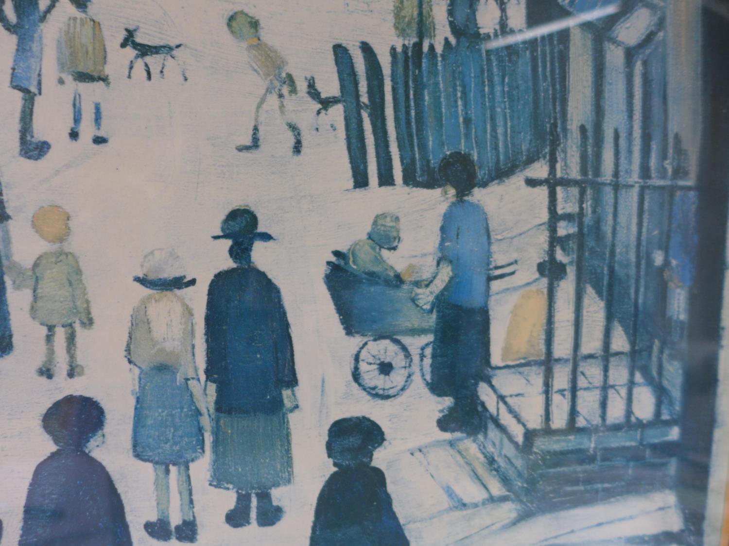 L.S.LOWRY, 'STREET PARADE', COLOURED PRINT, 45X60CM, FRAMED AND GLAZED - Image 3 of 5