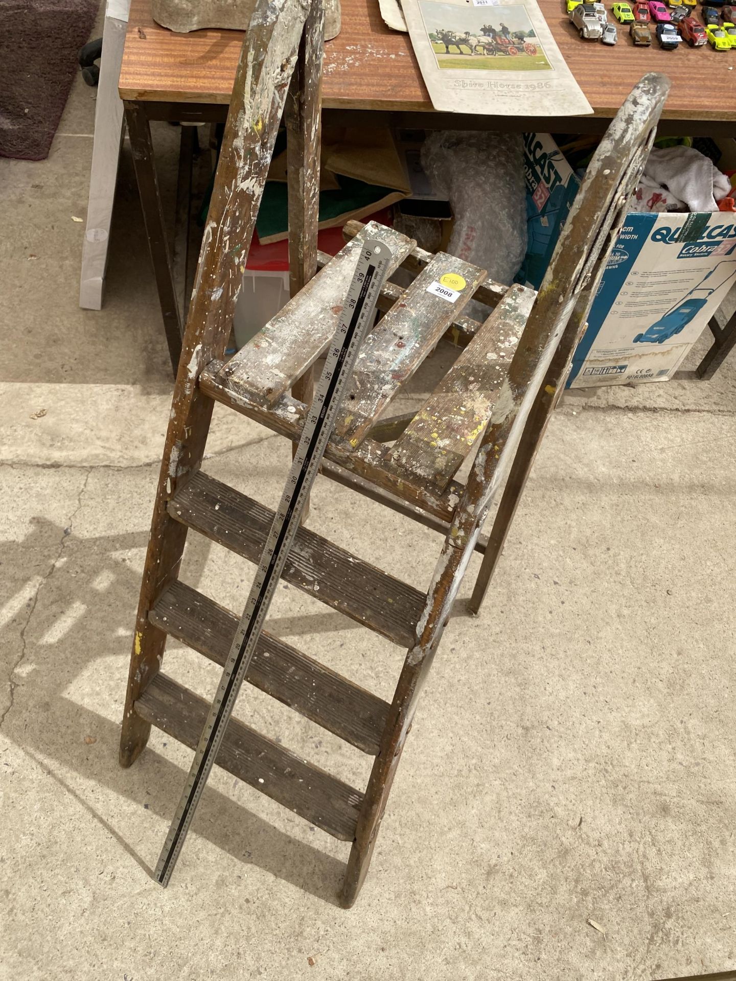 A VINTAGE SET OF STEP LADDERS - Image 2 of 2