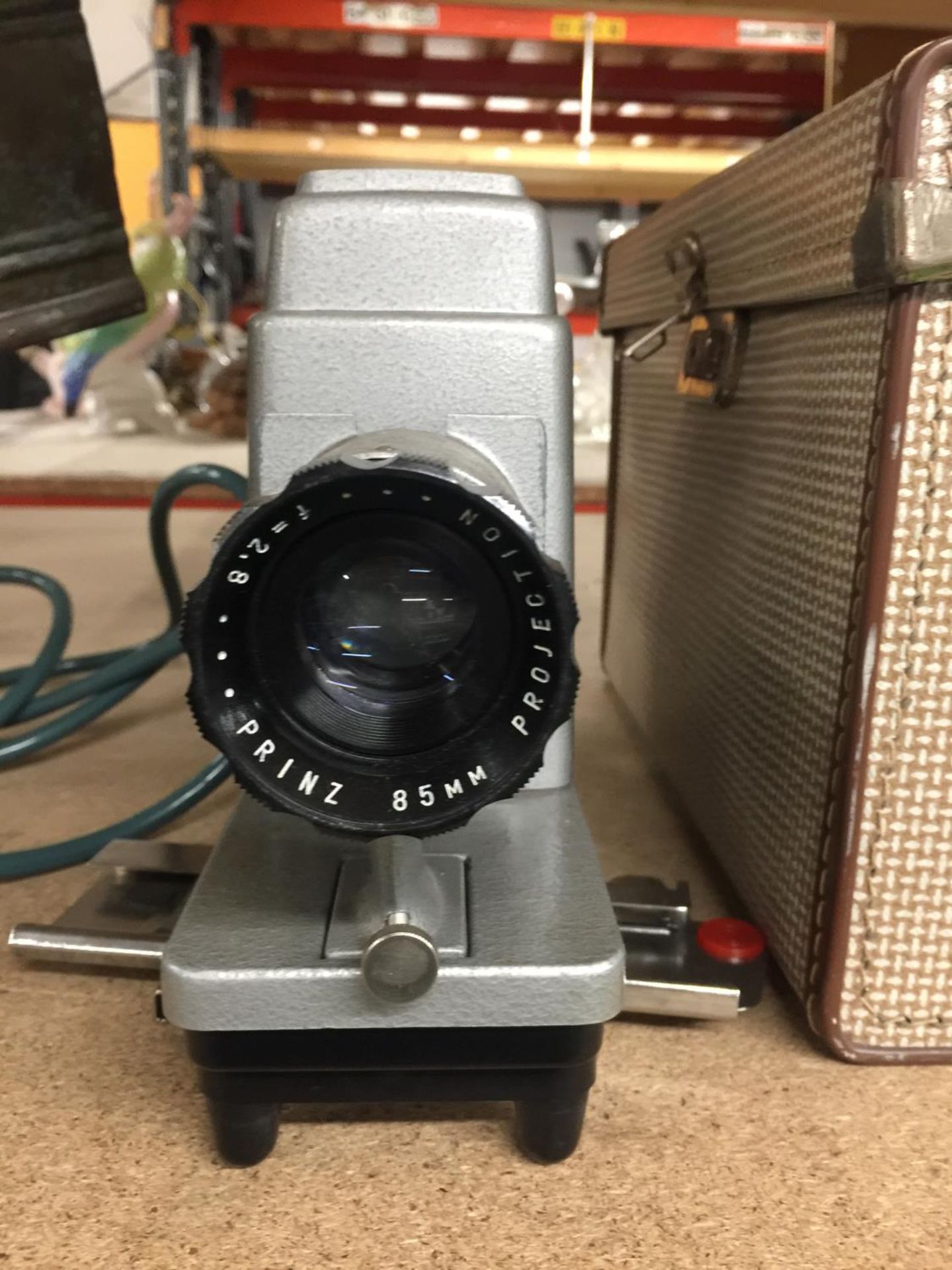 A VINTAGE PRINZ 300 PROJECTOR AND CASE - Image 2 of 3