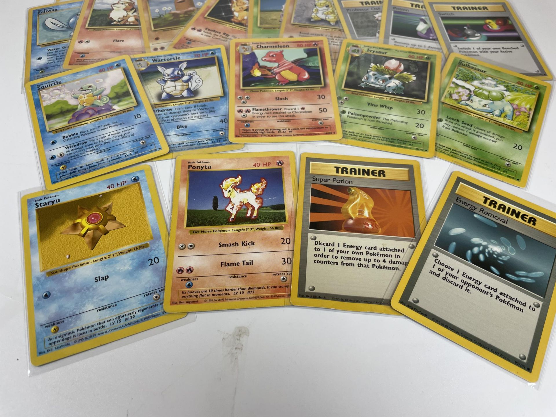 A COLLECTION OF WOTC 1999 BASE SET POKEMON CARDS, SHADOWLESS, SQUIRTLE, BULBSAUR ETC - Image 5 of 7