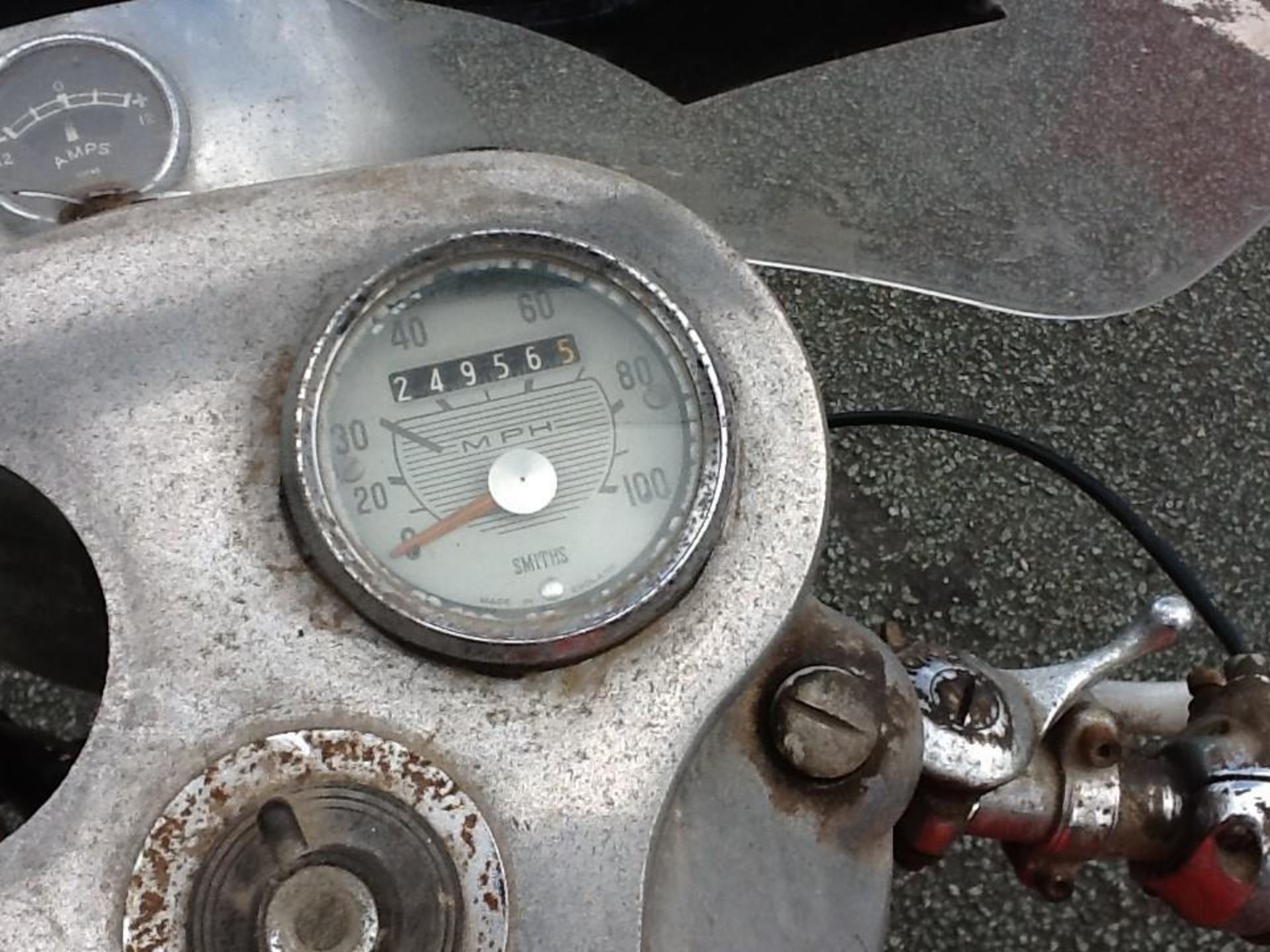 A ROYAL ENFIELD 250 OHV WITH V5C FOR SPARES OR REPAIR, THIS BIKE IS ONE OF THE LAST BATCH OF THIS - Image 3 of 5