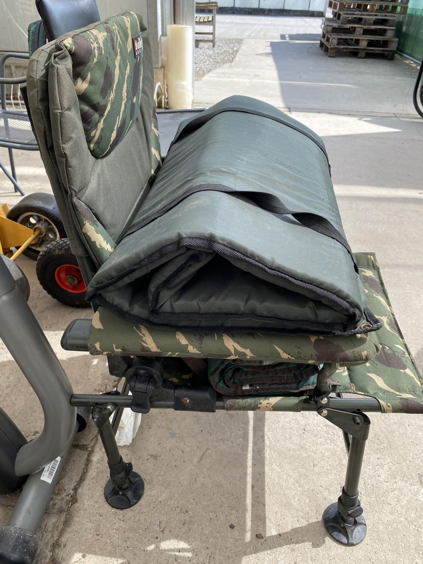 A DIEM ANGLING FISHING CHAIR WITH MATS ETC - Image 4 of 4