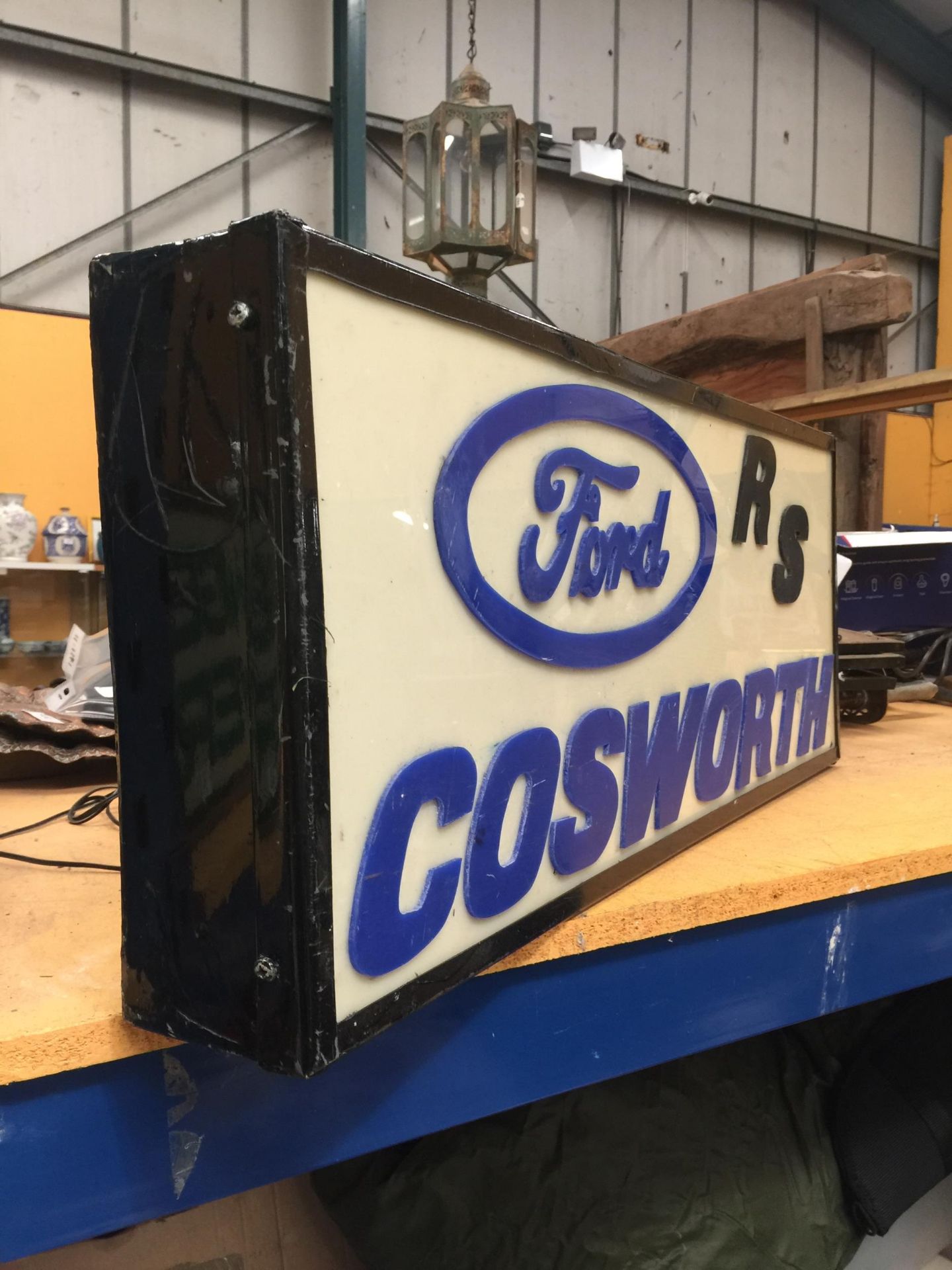 A FORD RS COSWORTH ILLUMINATED BOX SIGN - Bild 2 aus 2