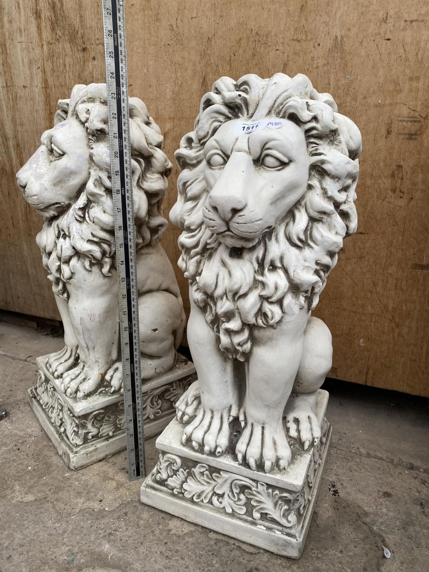 A PAIR OF BLOWN HOLLOW POT CAST LIONS, HEIGHT 60CM - Image 3 of 3