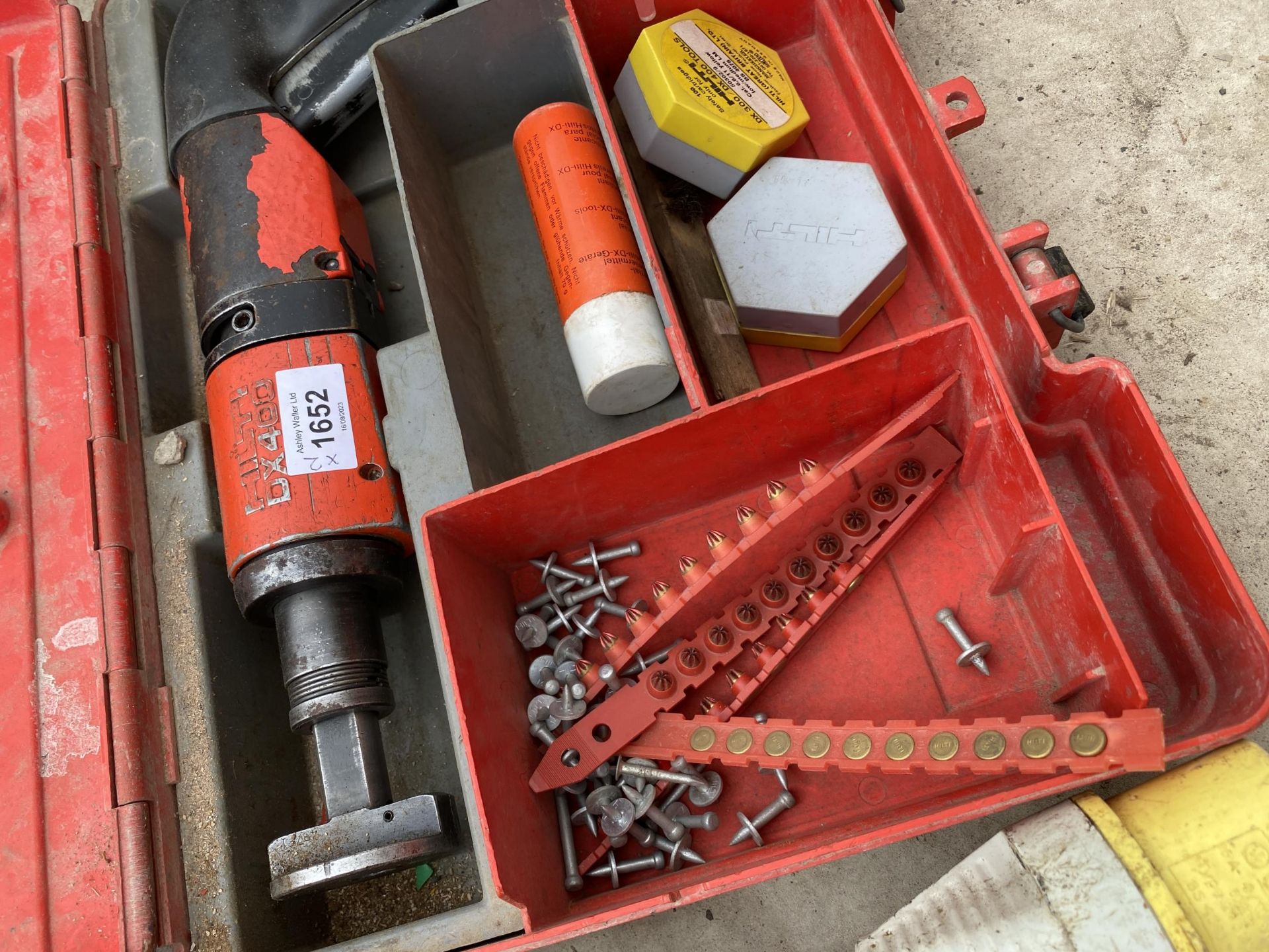 TWO CASED POWER TOOLS INCLUDING A HILTI HAMMER DRILL - Image 3 of 3