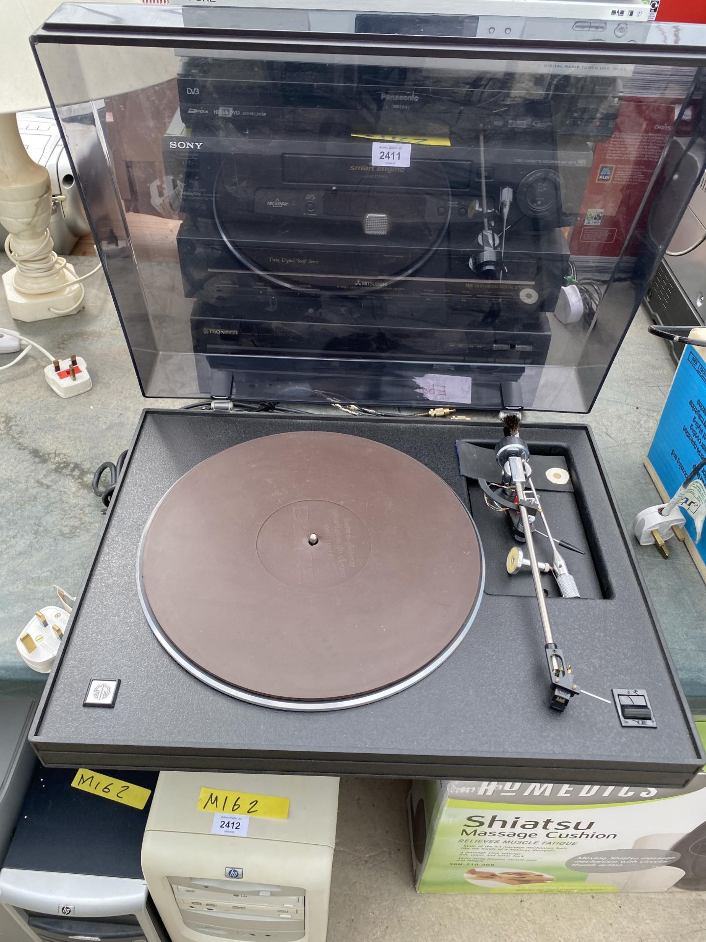 A RECORD PLAYER TOGETHER WITH VIEDO/DVD PLAYERS INCLUDING SONY, PURE ETC - Image 4 of 4