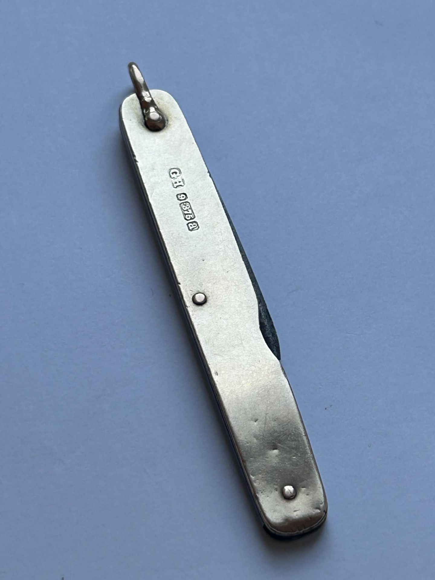 A HALLMARKED 1918 9CT GOLD CASED POCKET KNIFE BY MAKERS GH, GROSS WEIGHT 15.51 GRAMS - Image 3 of 4