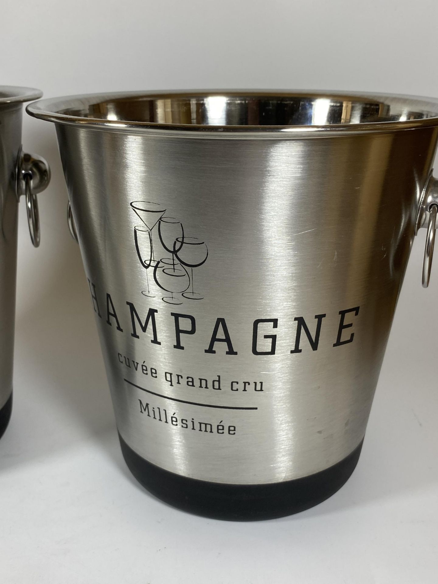 A PAIR OF CHROME EFFECT CHAMPAGNE GRAND CRU ICE BUCKETS, HEIGHT 21CM - Image 3 of 4