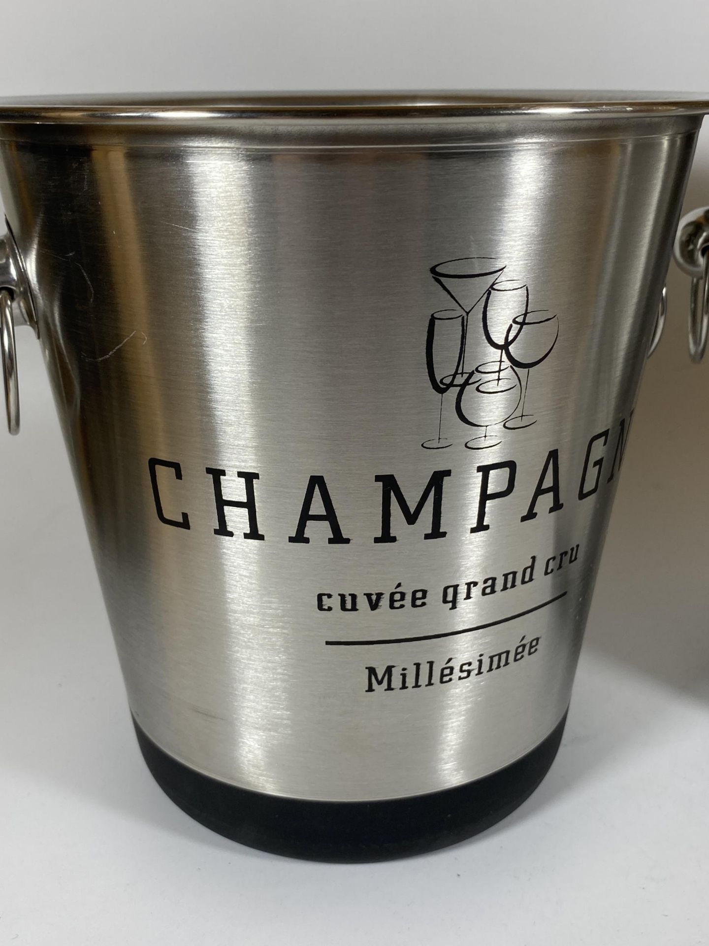 A PAIR OF CHROME EFFECT CHAMPAGNE GRAND CRU ICE BUCKETS, HEIGHT 21CM - Image 2 of 4