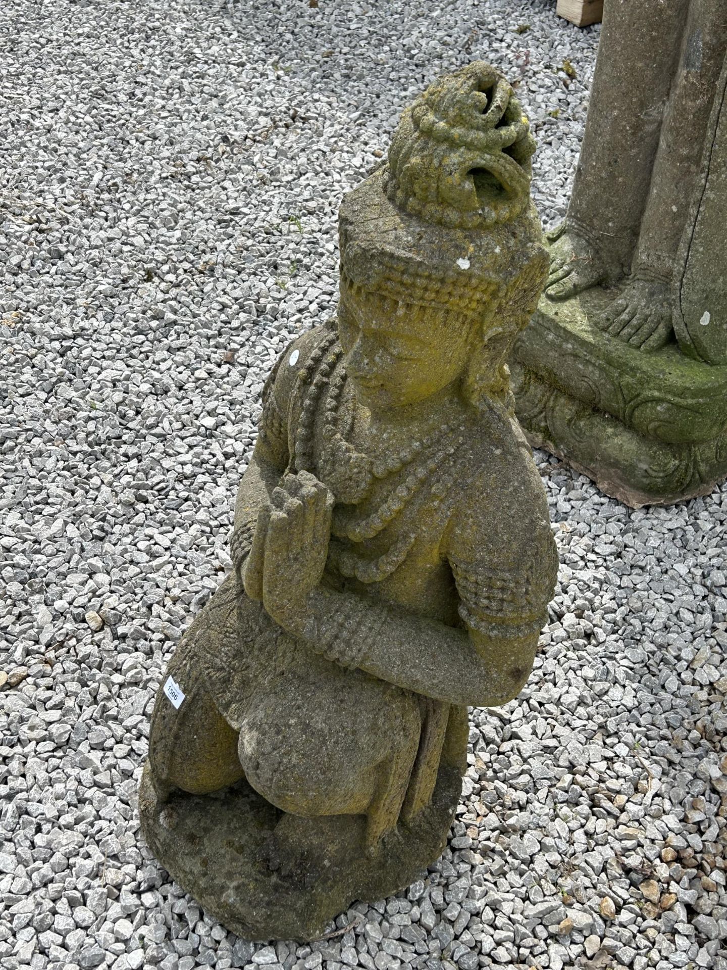 A LARGE RECONSTITUTED STONE BUDDHIST DIETY FIGURE - HEIGHT 108 CM, DEPTH 42 CM - Image 3 of 5
