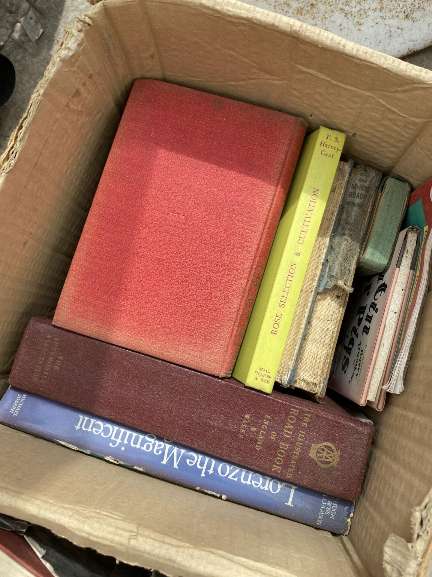 A BOX OF VINTAGE BOOKS - Image 2 of 2