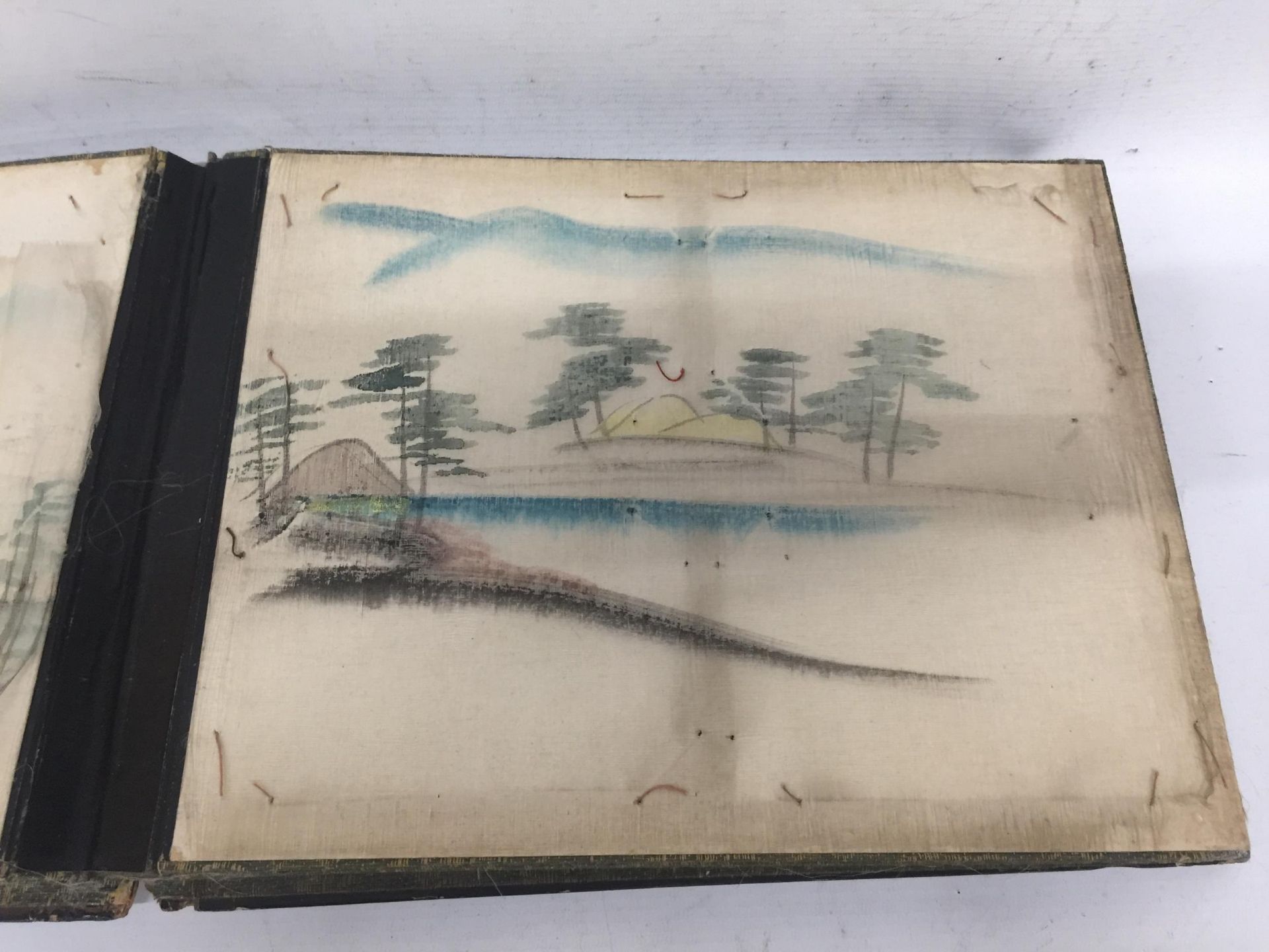 AN ORIENTAL LACQUERED DRAWING ALBUM WITH ASSORTED SKETCHES - Image 3 of 5