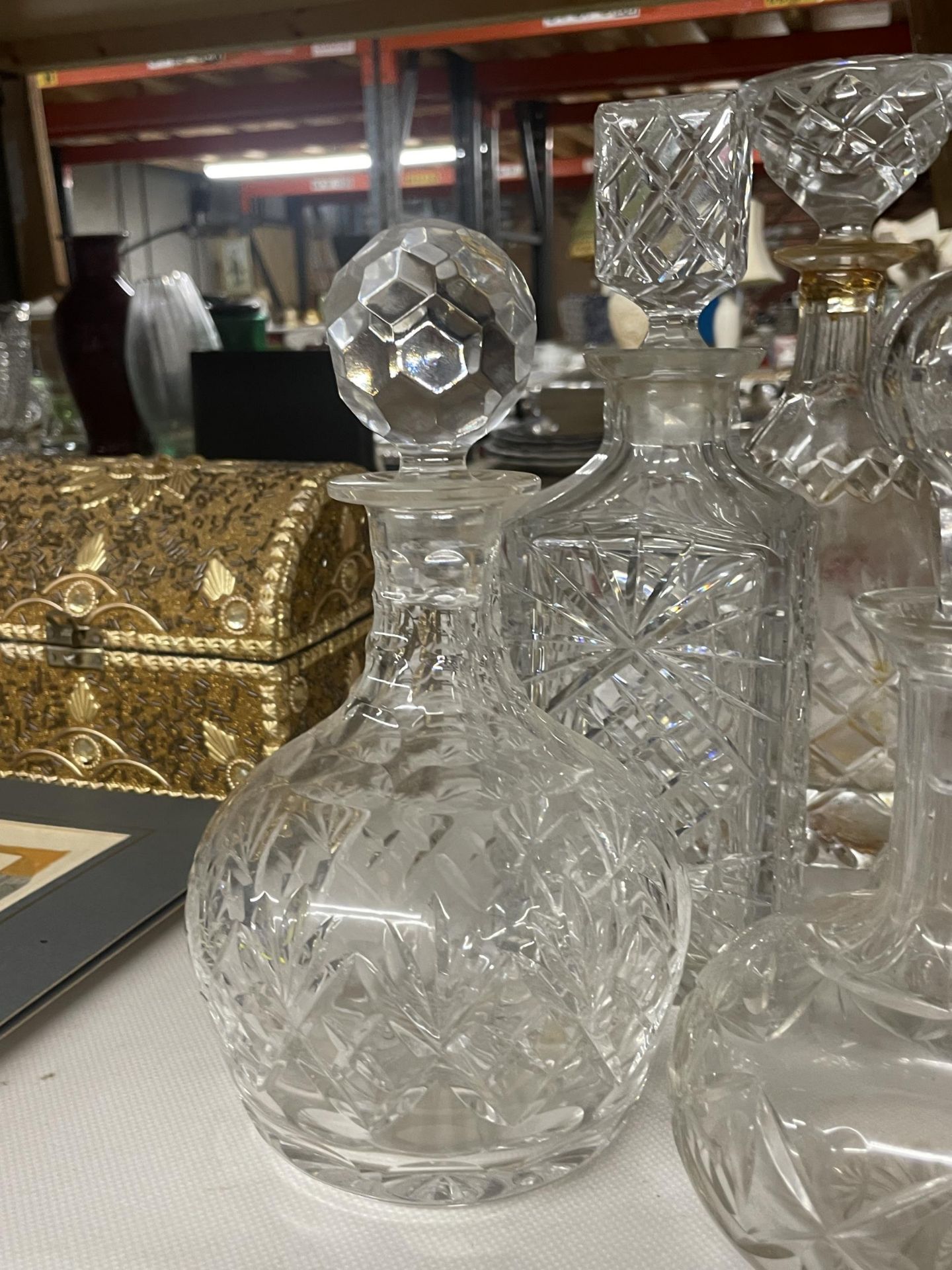 A COLLECTION OF CUT GLASS DECANTERS AND WATER JUG - Image 2 of 3