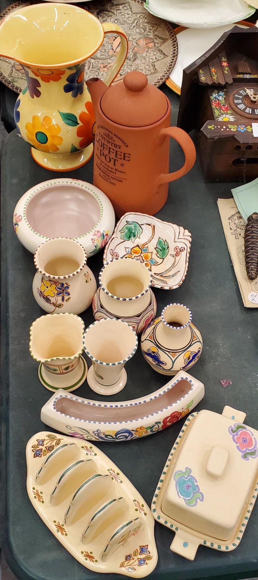 A COLLECTION OF HONITON DEVON POTTERY TO INCLUDE VASES, A TOAST RACK, BUTTER DISH, BOWLS, ETC,
