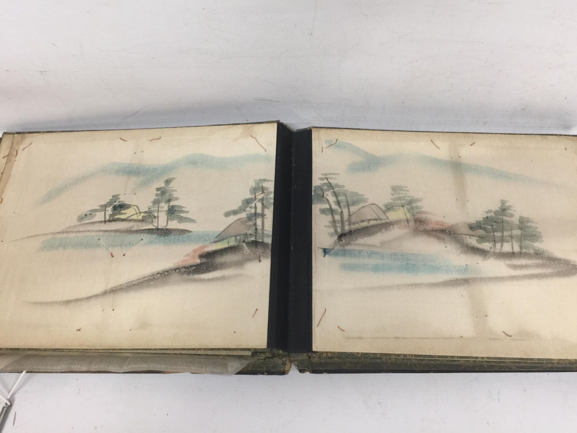 AN ORIENTAL LACQUERED DRAWING ALBUM WITH ASSORTED SKETCHES - Image 5 of 5