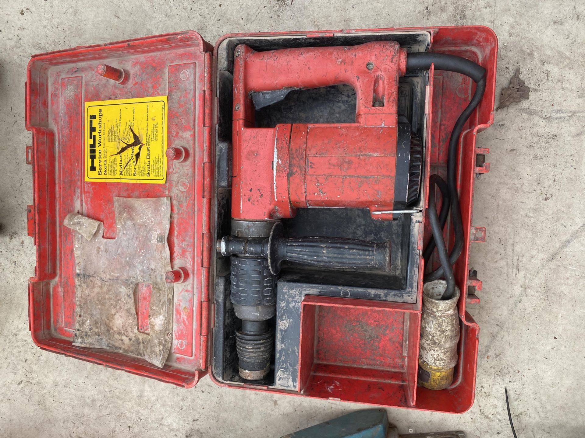TWO CASED POWER TOOLS INCLUDING A HILTI HAMMER DRILL - Image 2 of 3