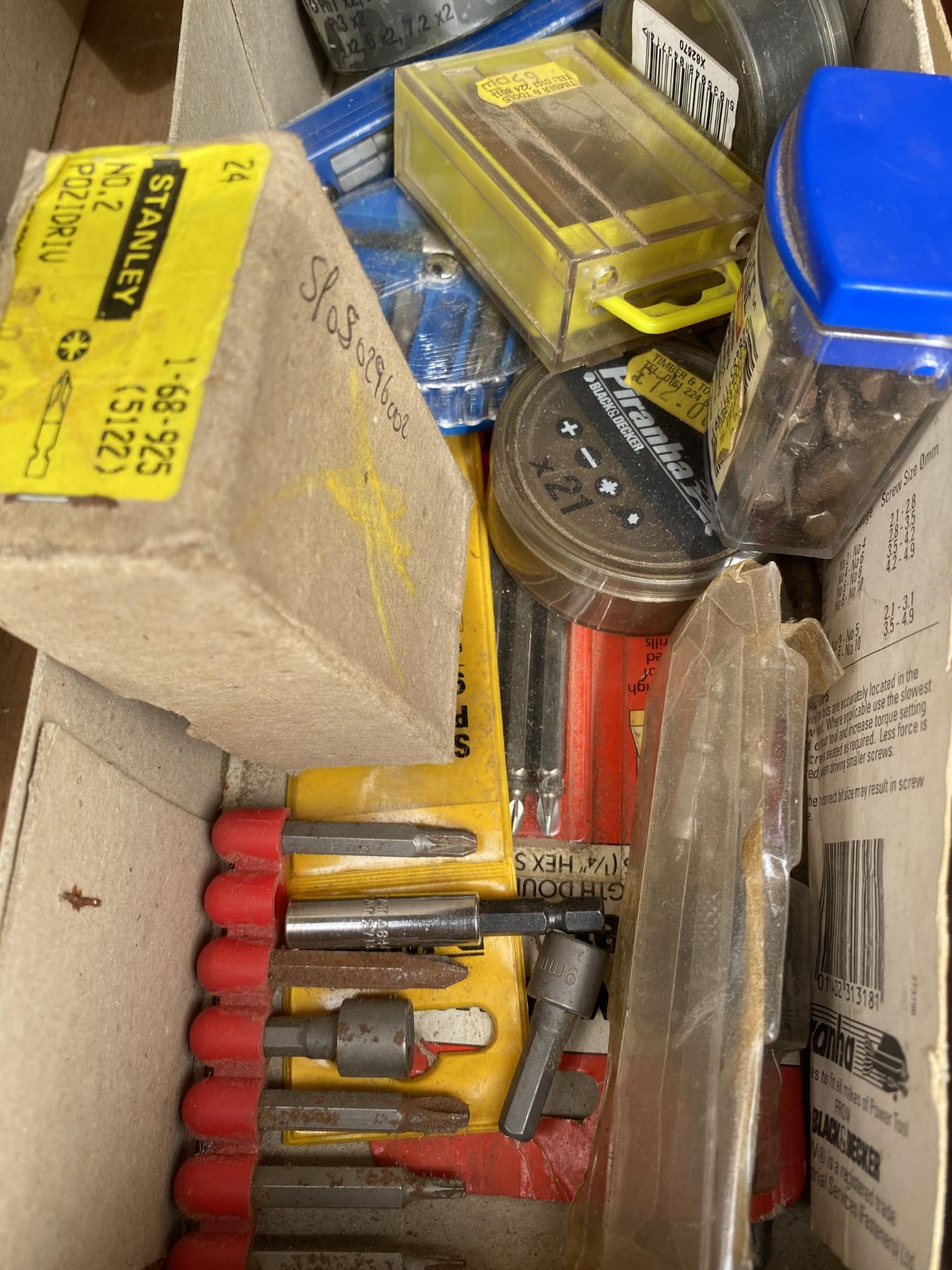 A BOX OF ASSORTED NEW OLD STOCK TOOL ITEMS ETC - Image 2 of 3