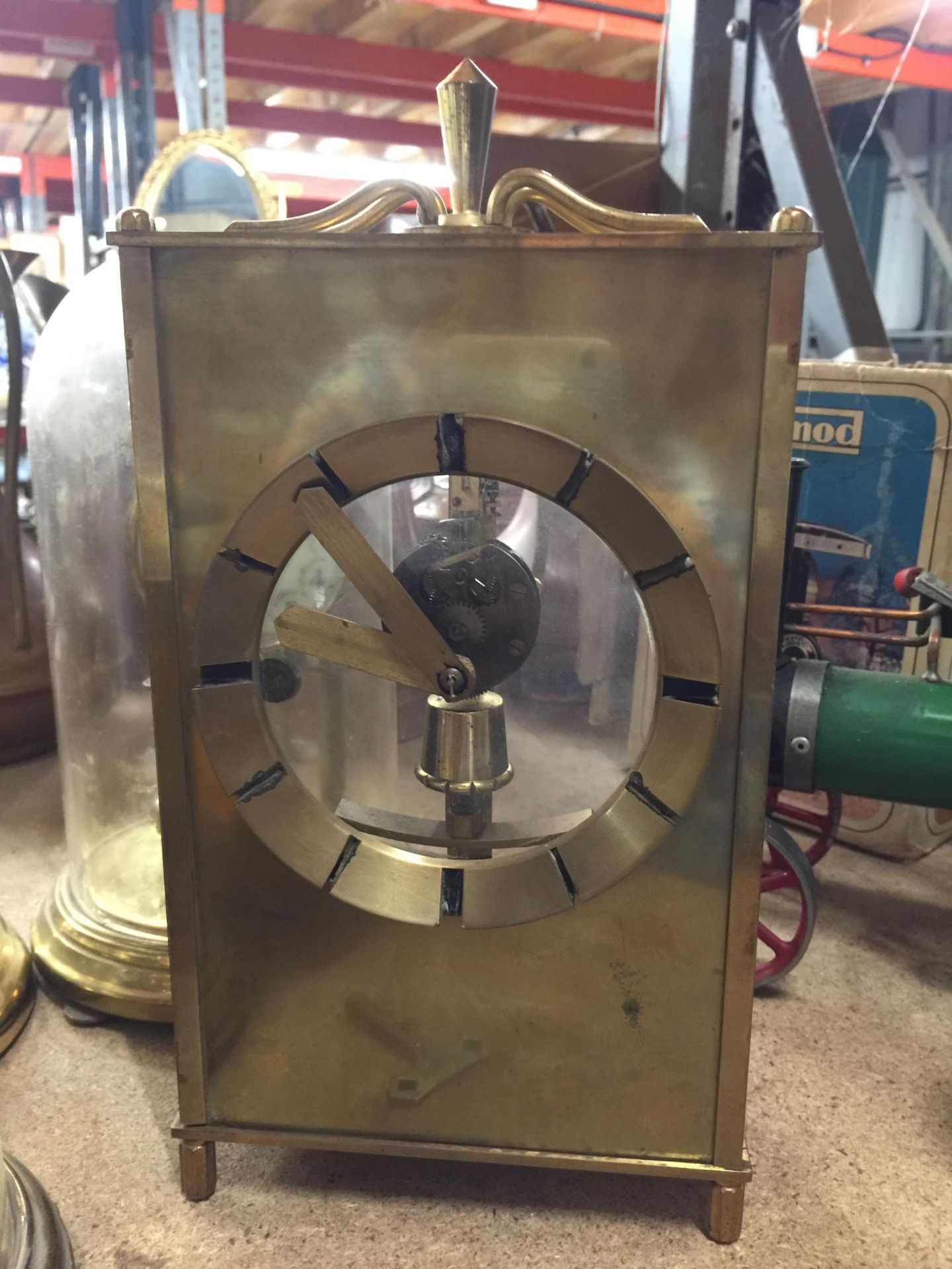 A COLLECTION OF VINTAGE CLOCKS, DOMED EXAMPLES ETC - Image 5 of 5