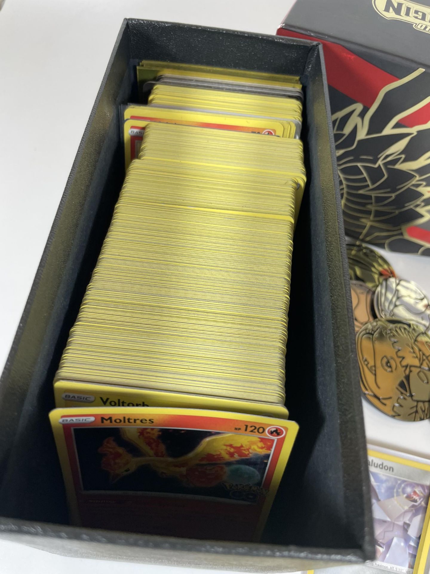 A POKEMON TRAINER BOX FULL OF ASSORTED CARDS, HOLOS, TOKENS ETC - Image 2 of 6