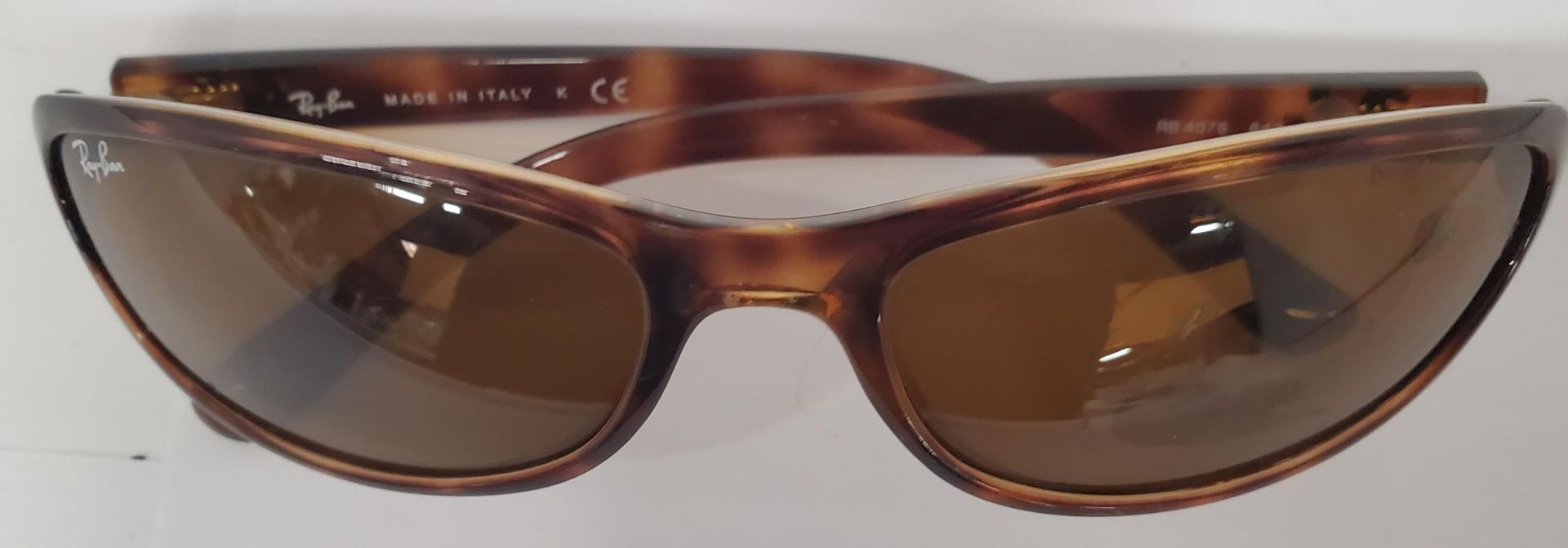 TWO PAIRS OF SUNGLASSES MARKED 'RAY-BAN' - Image 2 of 3