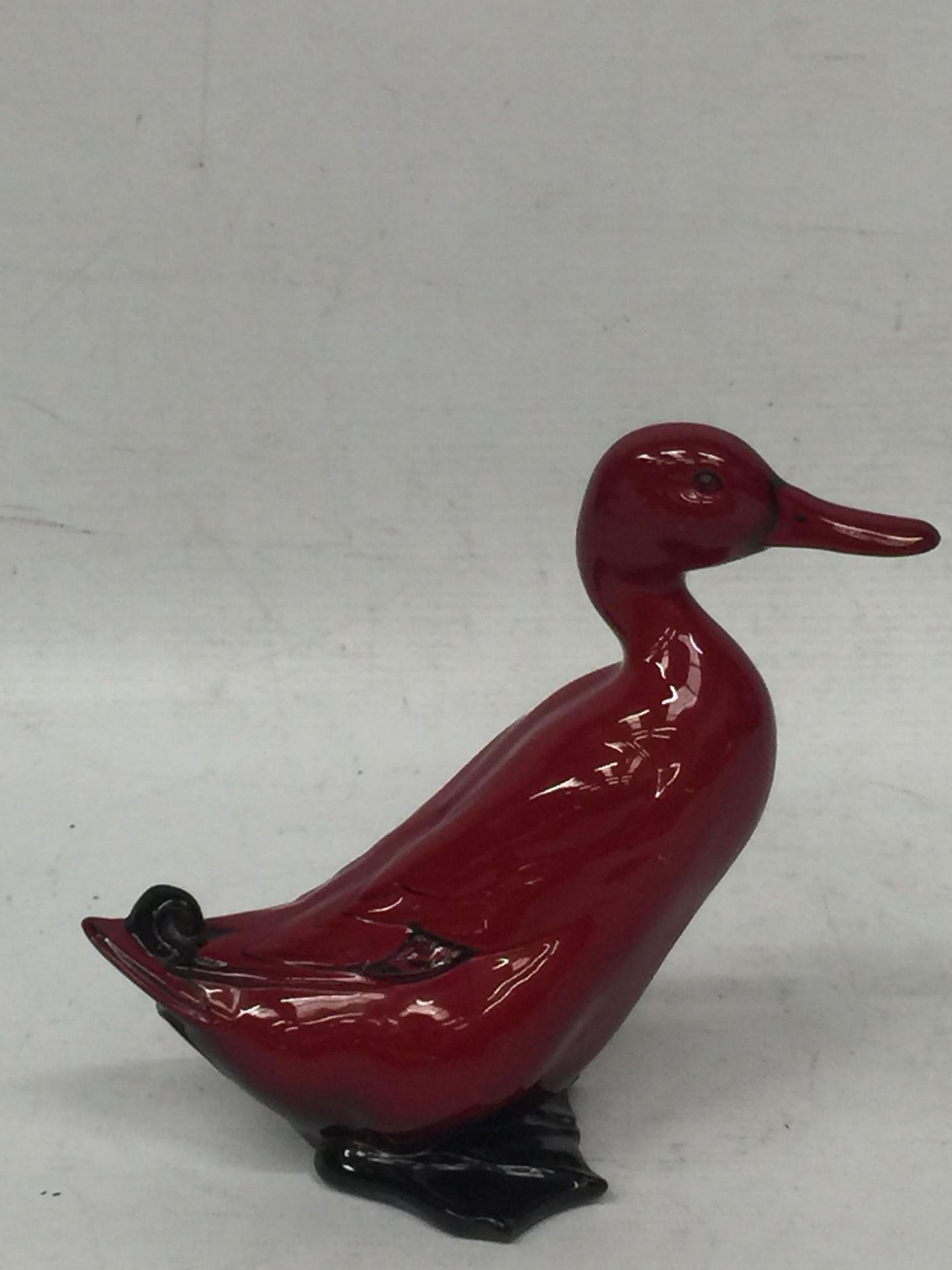 A ROYAL DOULTON FLAMBE DUCK FIGURE - Image 2 of 4