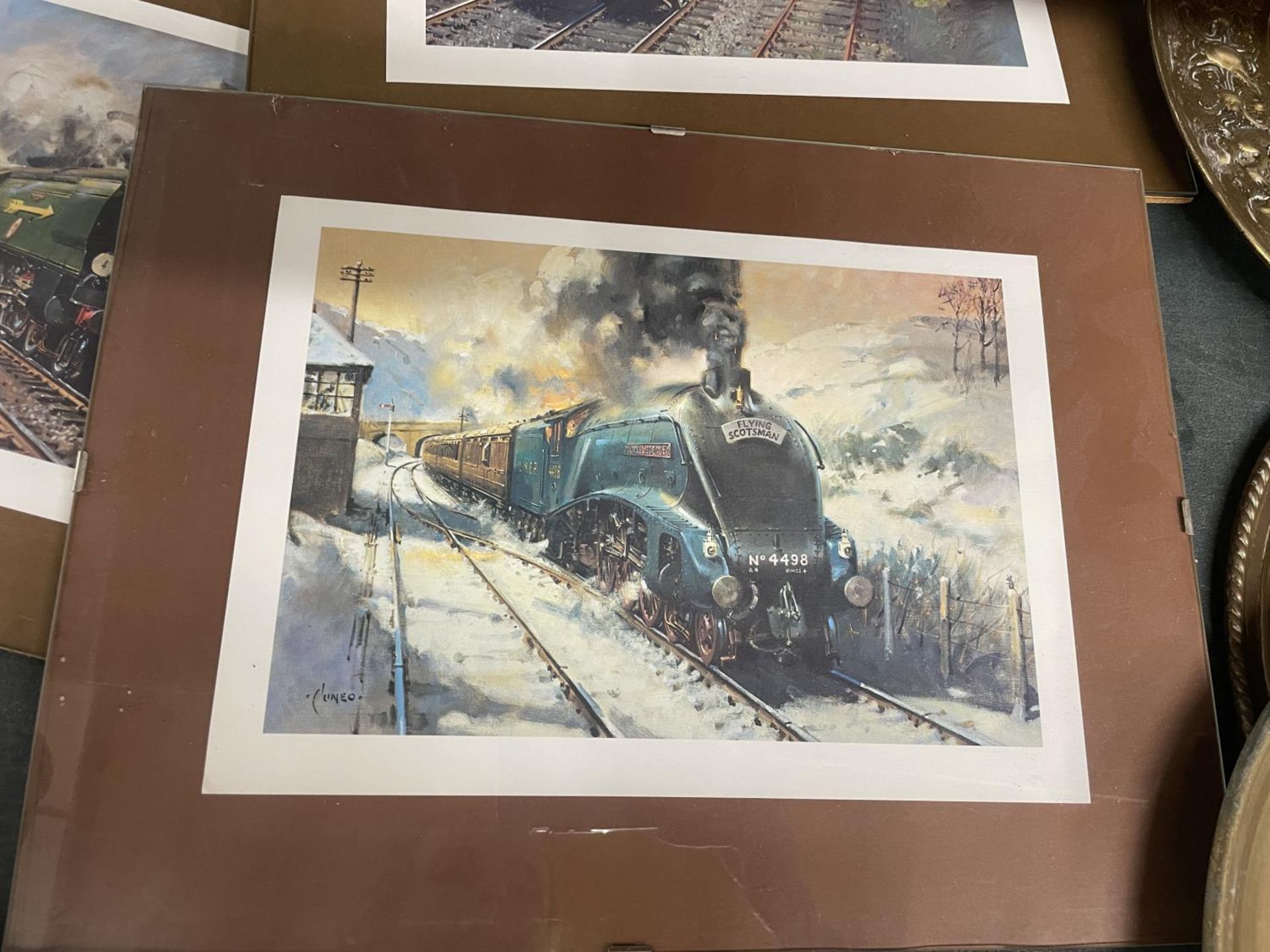 FIVE VINTAGE STYLE PRINTS OF STEAM ENGINES TO INCLUDE THE FLYING SCOTSMAN, GOLDEN AROW, ETC - Image 3 of 3