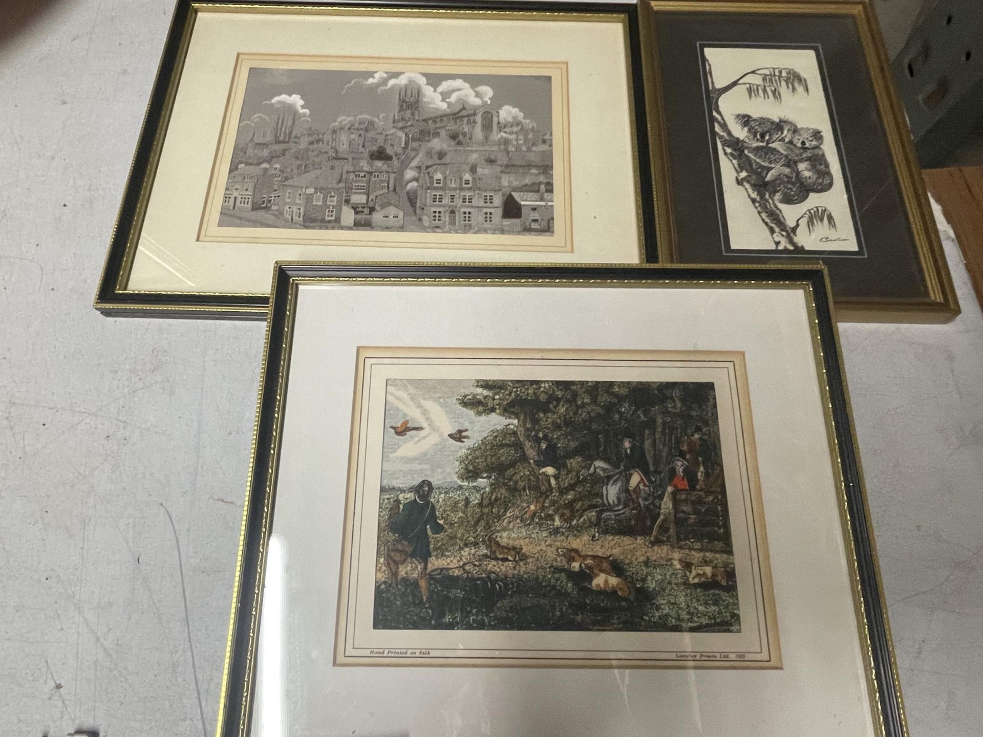 A COLLECTION OF FRAMED PRINTS AND SILKS, MACCLESFIELD SILKS ETC - Image 4 of 5