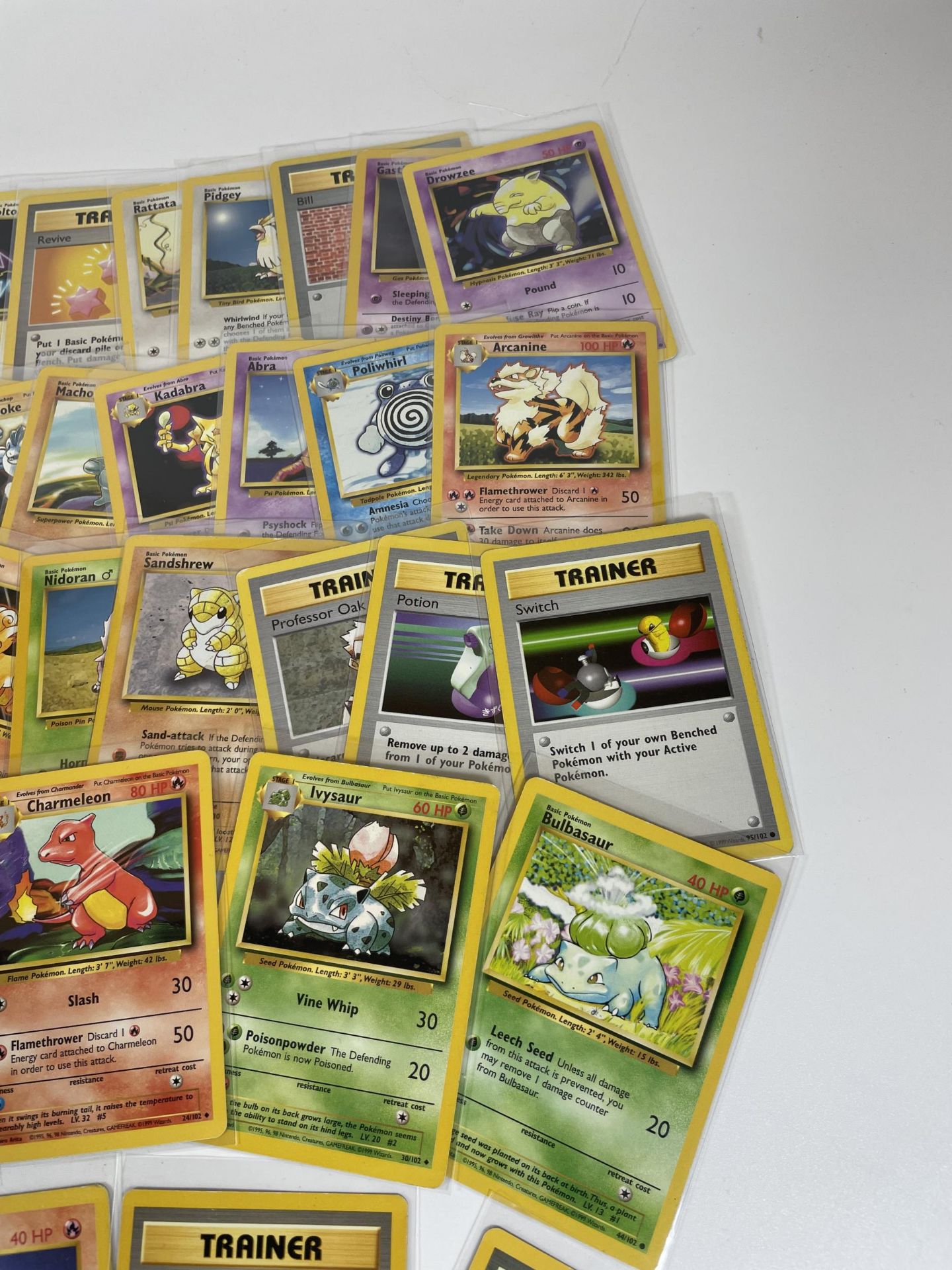 A COLLECTION OF WOTC 1999 BASE SET POKEMON CARDS, SHADOWLESS, SQUIRTLE, BULBSAUR ETC - Image 4 of 7