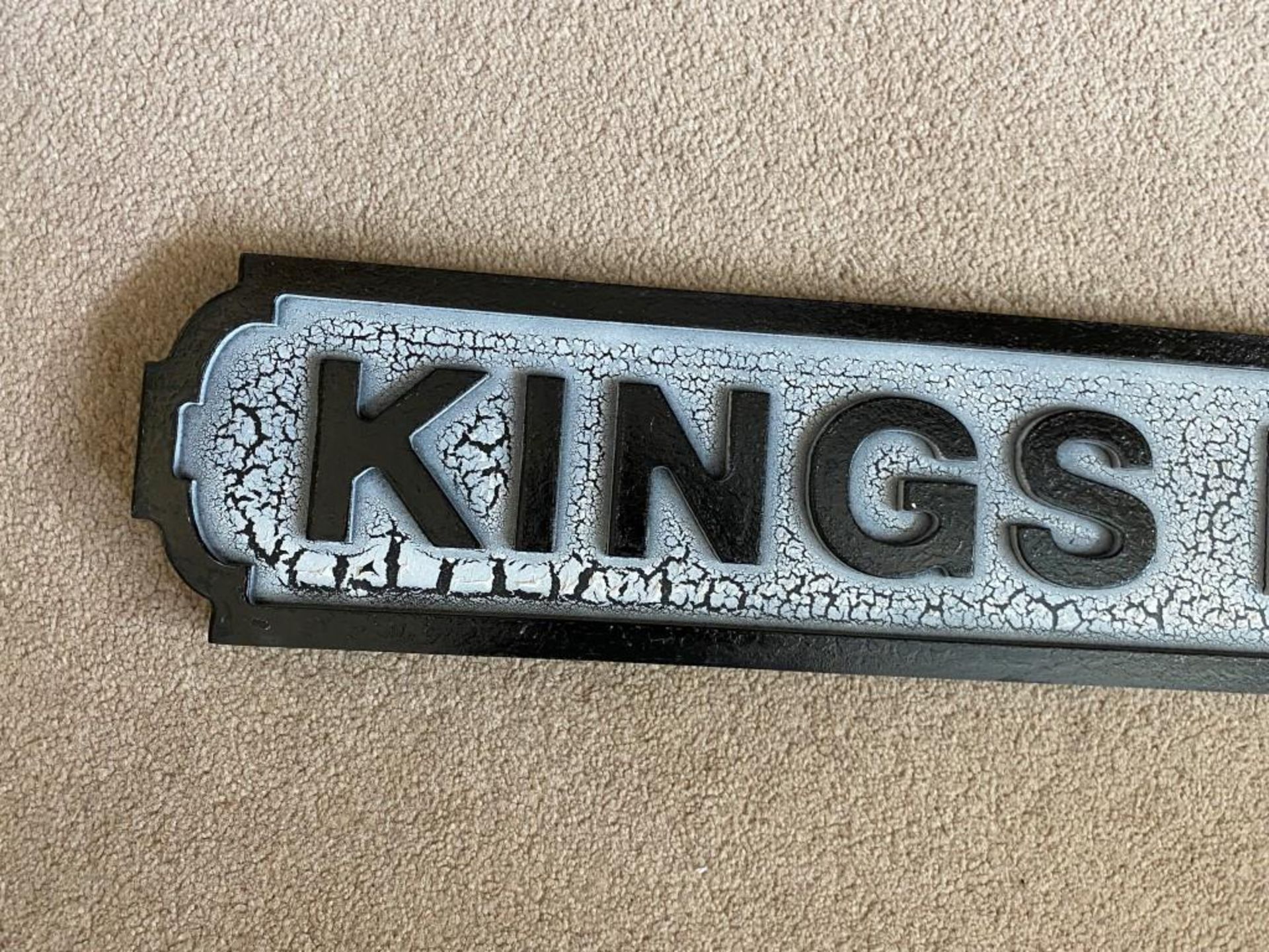 A WOODEN KINGS ROAD STREET SIGN, LENGTH 78CM - Image 2 of 4