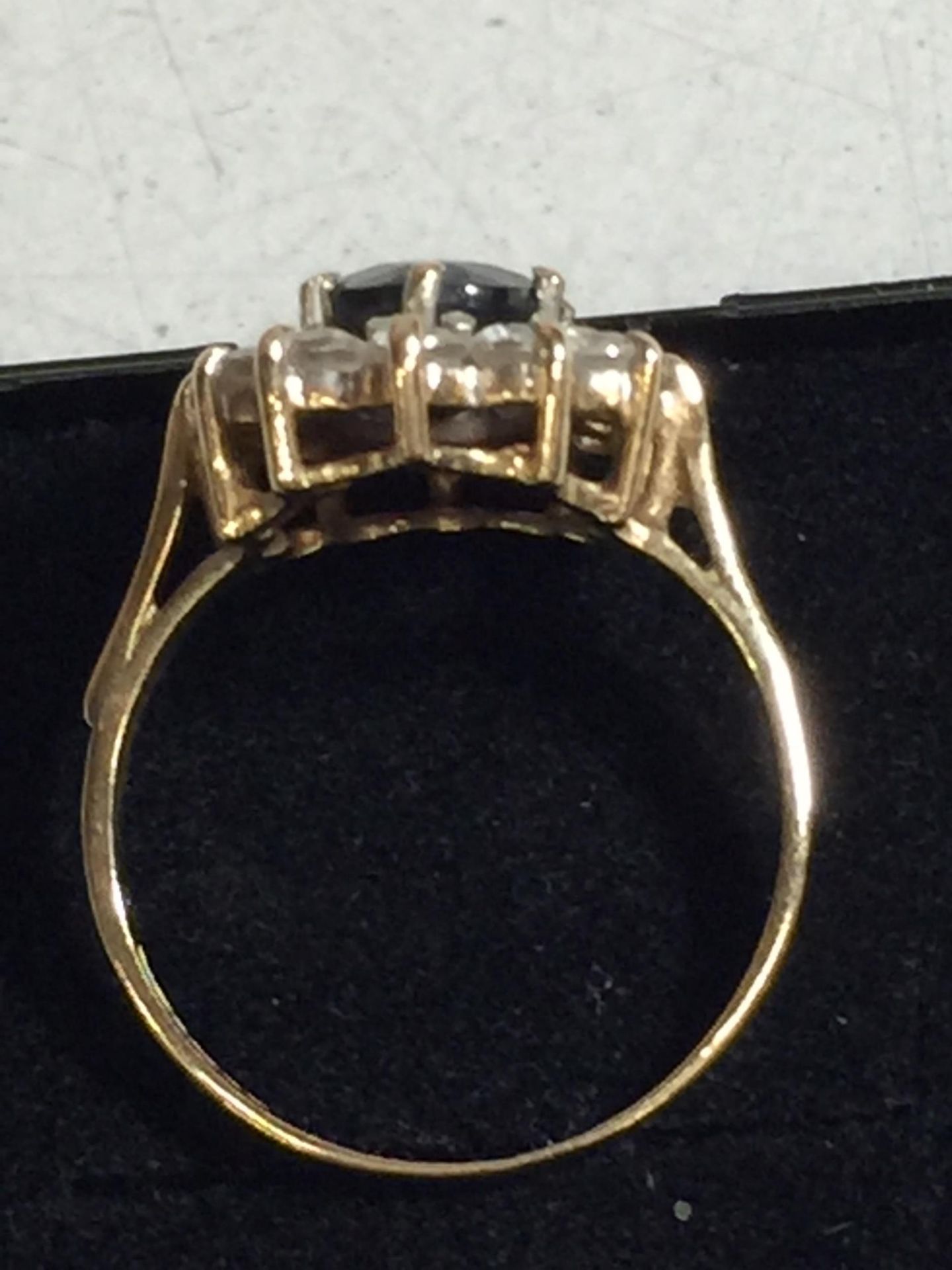 A 9CT GOLD RING WITH SAPPHIRE AND CZSTONES, WEIGHT 2.4G, SIZE L - Image 2 of 3