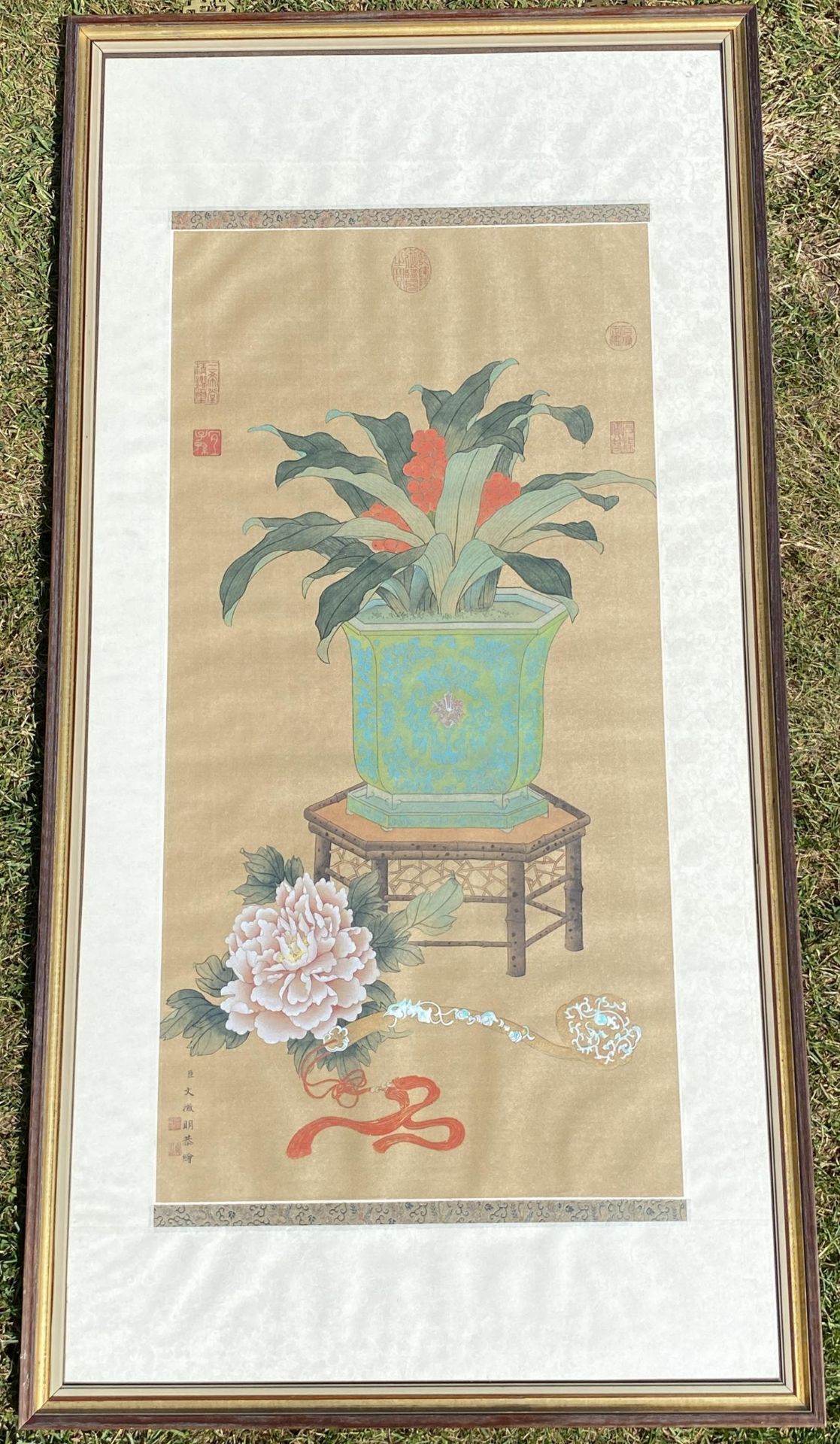 A LARGE FRAMED ORIENTAL SILK PAINTING OF A VASE ON STAND, SIGNED WITH SEAL MARKS, 119 X 61CM