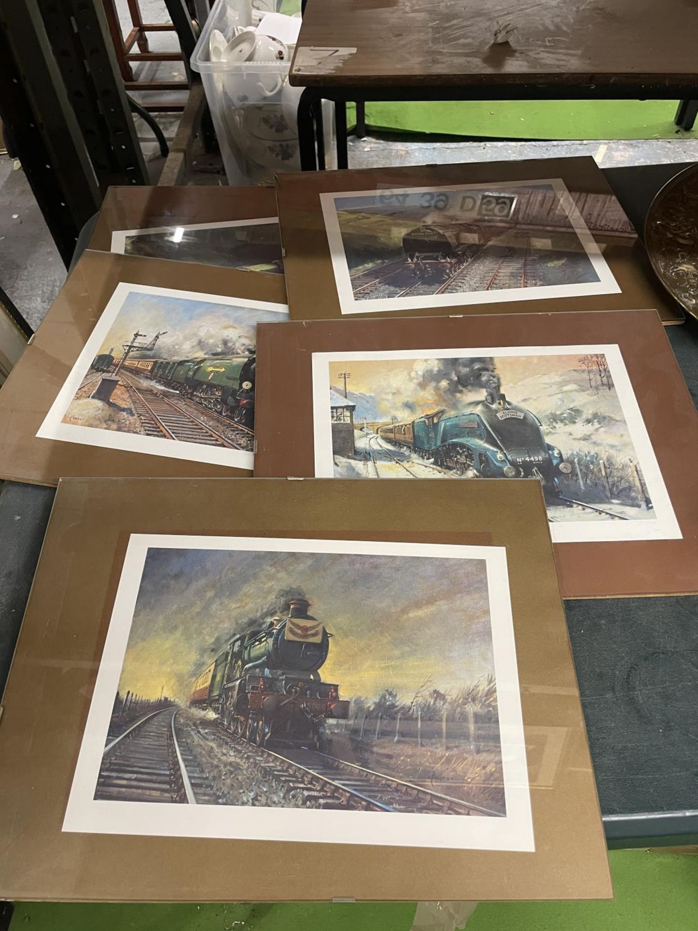FIVE VINTAGE STYLE PRINTS OF STEAM ENGINES TO INCLUDE THE FLYING SCOTSMAN, GOLDEN AROW, ETC