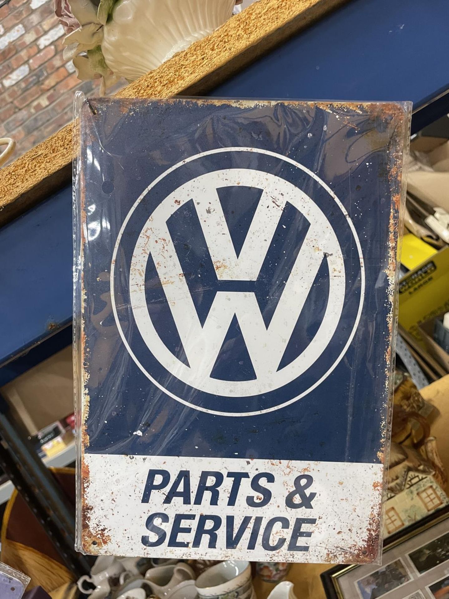 TWO TIN VW SIGNS 20CM X 30CM - Image 2 of 3