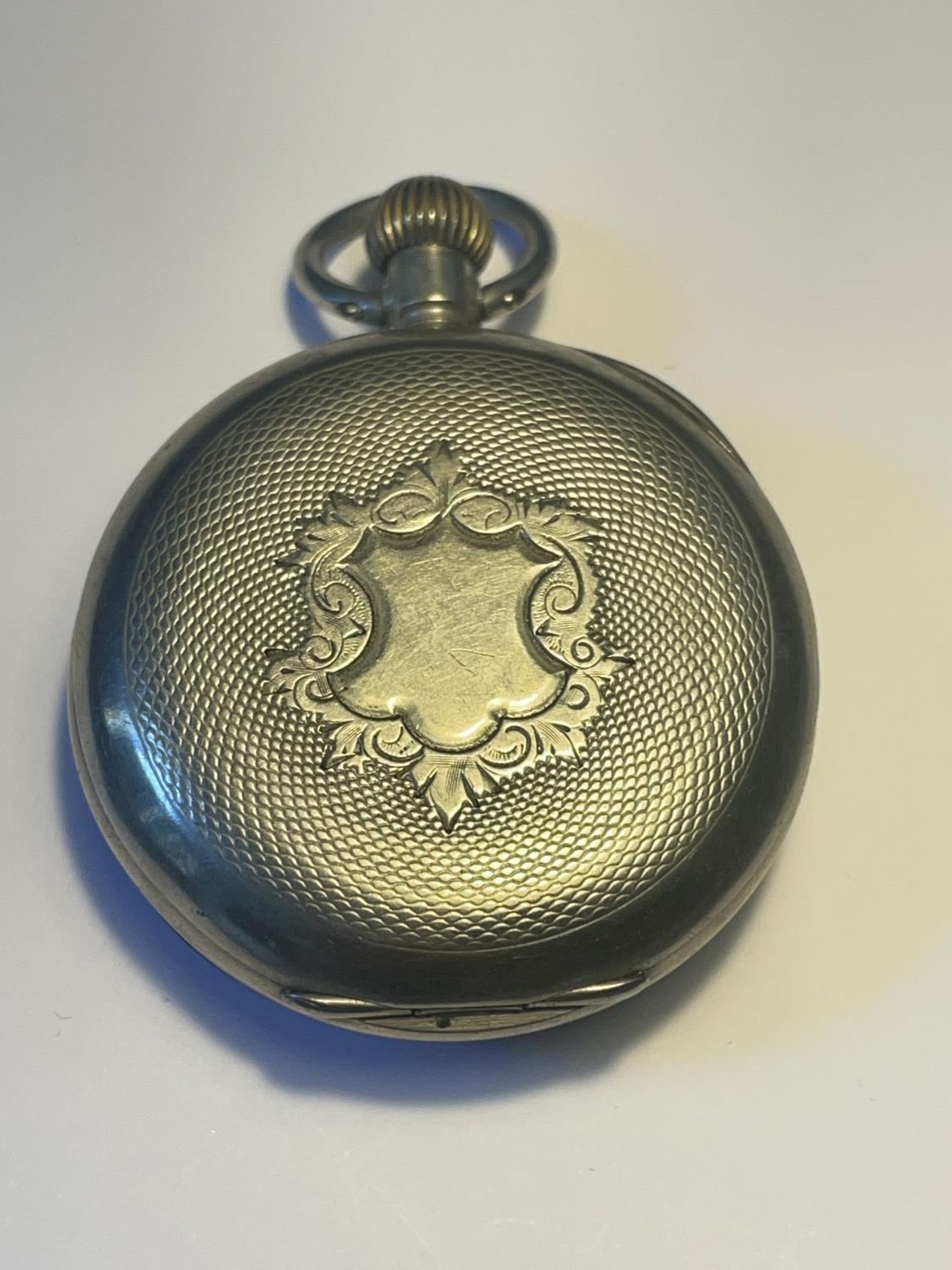 A VINTAGE POCKET WATCH - Image 5 of 6