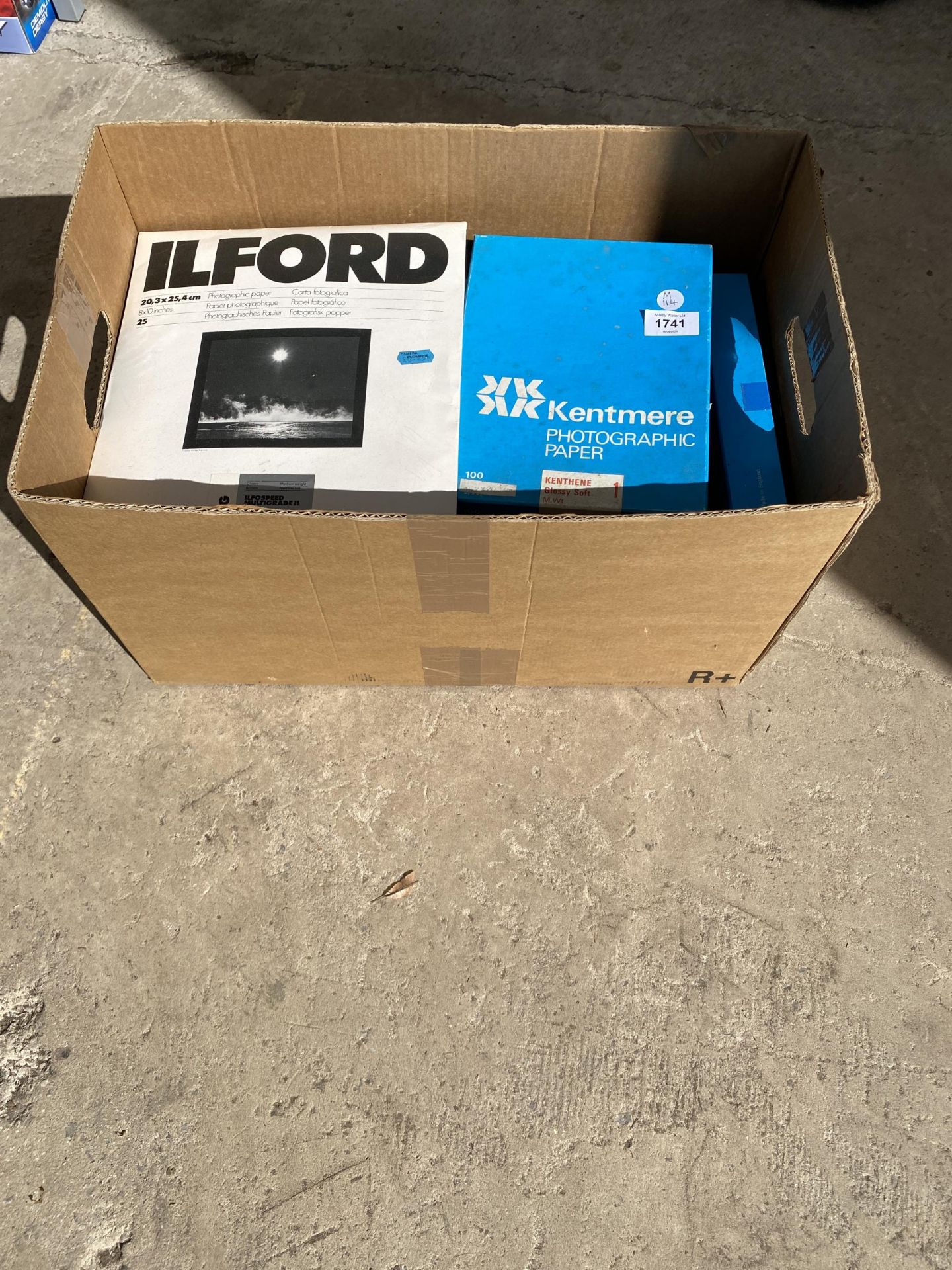 A BOX OF ILFORD AND FURTHER BOXED PHOTO PAPER - Image 2 of 3