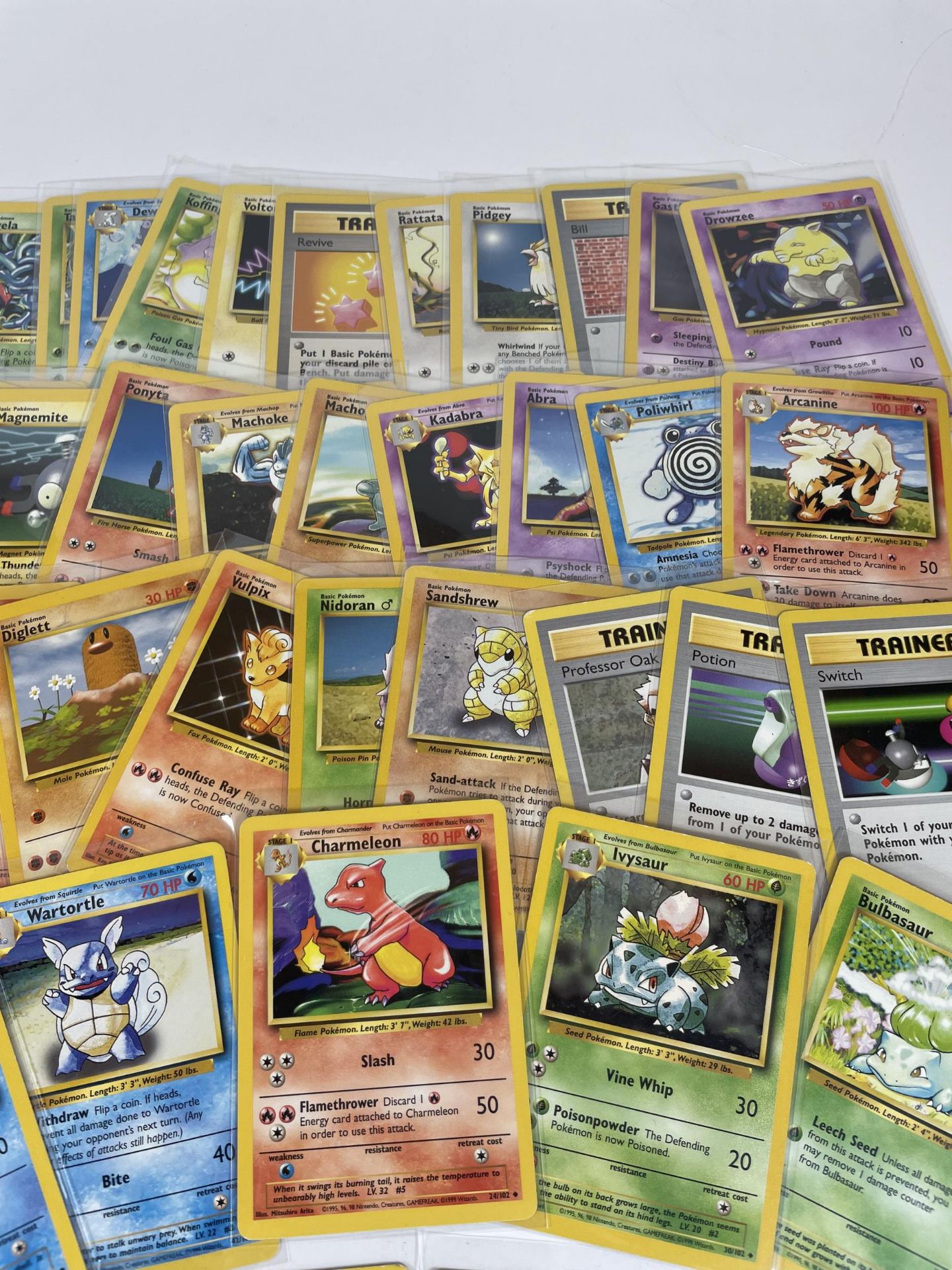 A COLLECTION OF WOTC 1999 BASE SET POKEMON CARDS, SHADOWLESS, SQUIRTLE, BULBSAUR ETC - Image 3 of 7