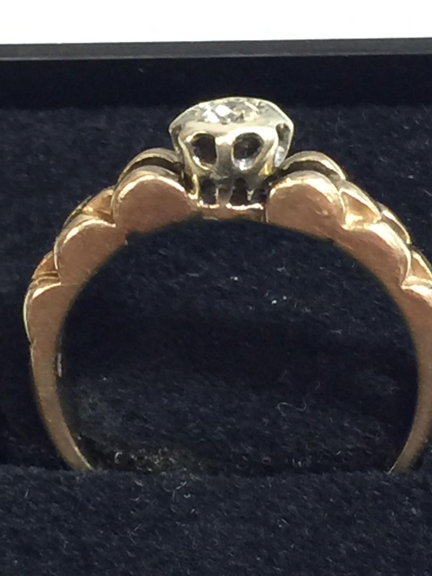 A 9CT GOLD DIAMOND SOLITAIRE RING, WEIGHT 3G, SIZE N - Image 2 of 3