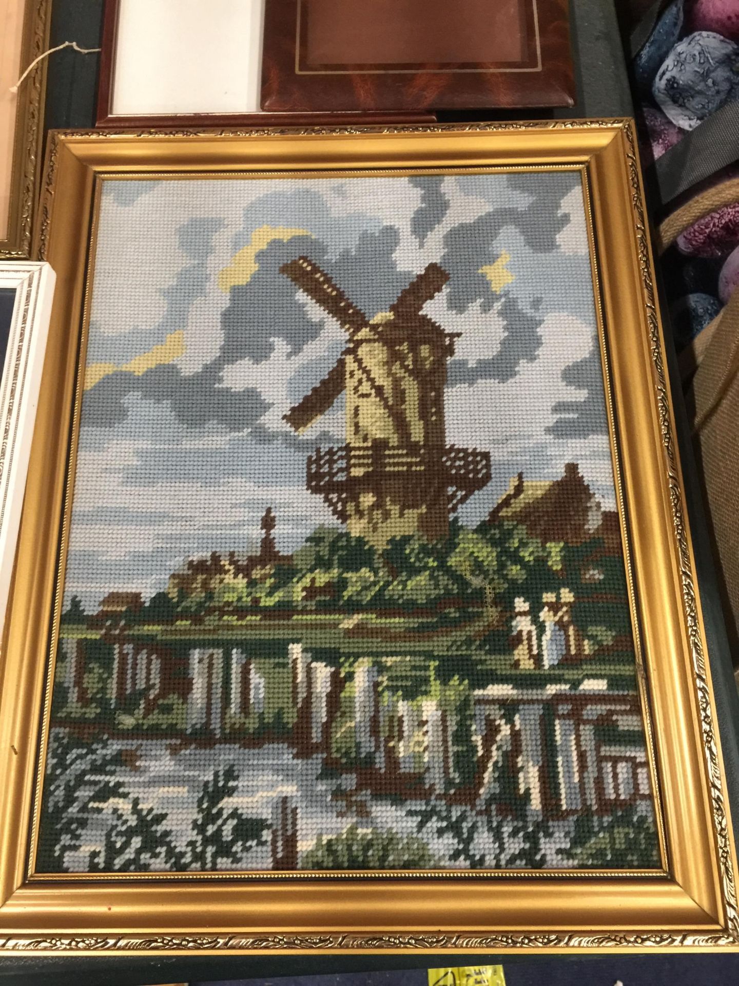 A GILT FRAMED TAPESTRY OF A WINDMILL, FURTHER GILT FRAMED FLORAL PRINT, STORK WATERCOLOUR ETC - Image 5 of 5