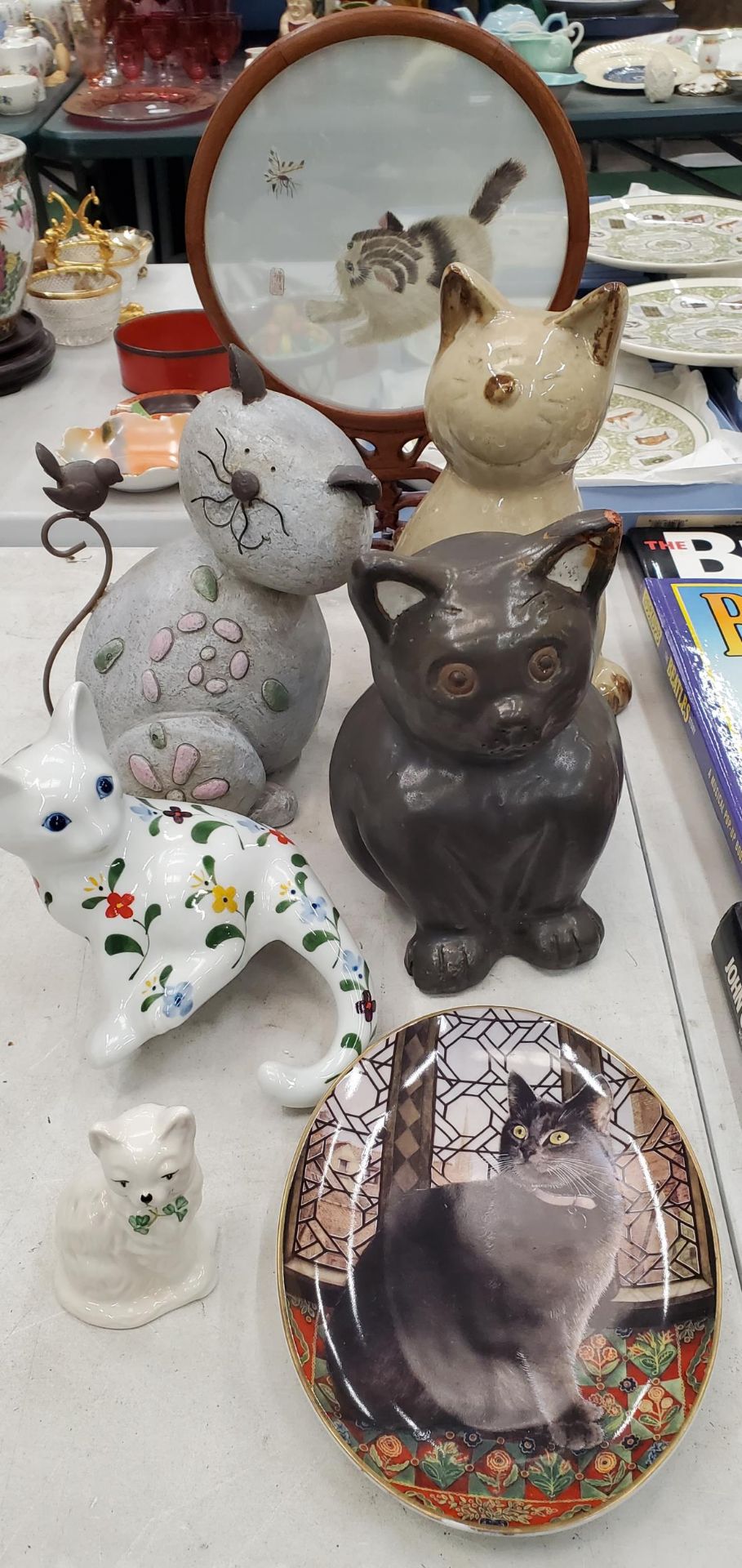 A COLLECTION OF CAT ORNAMENTS, ETC