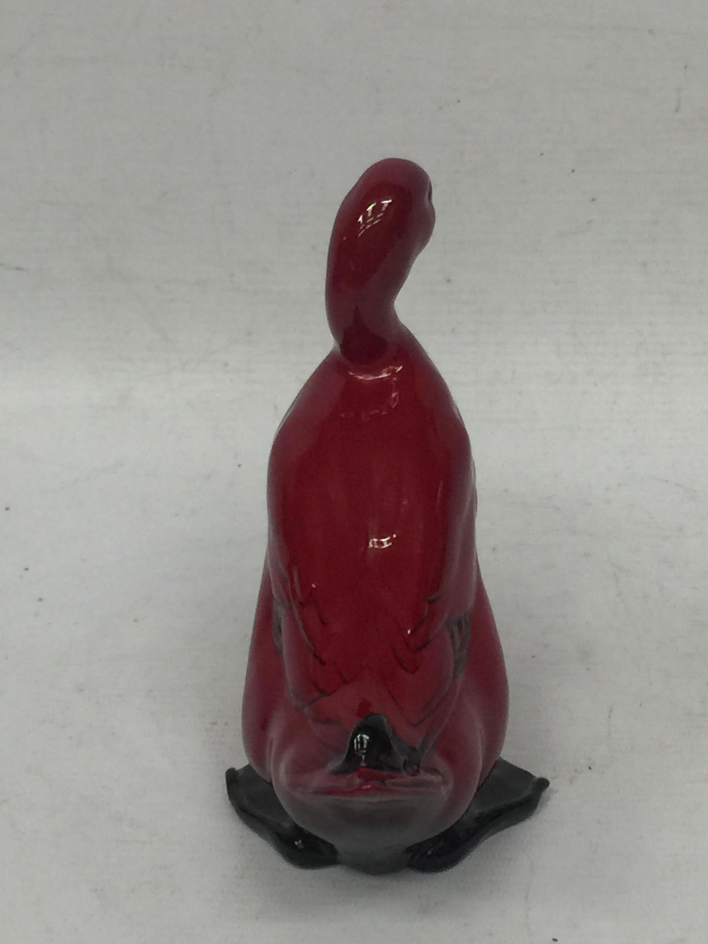 A ROYAL DOULTON FLAMBE DUCK FIGURE - Image 3 of 4