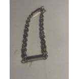 A SILVER BLOCK AND CHAIN BRACELET
