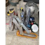 AN ASSORTMENT OF TOOLS TO INCLUDE A GATE LATCH, A GALVANISED BUCKET AND SAWS ETC