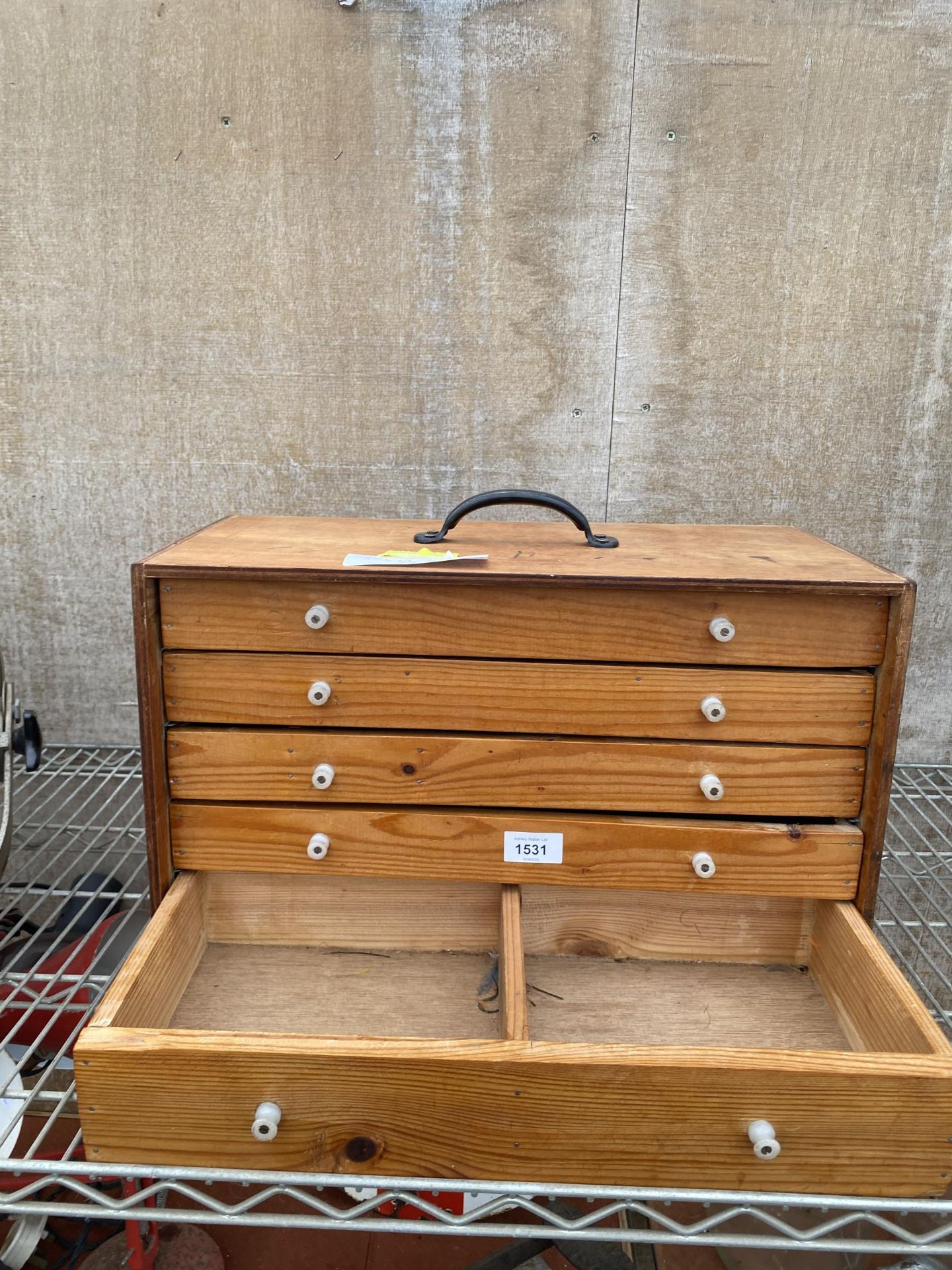 A MINIATURE FIVE DRAWER WOODEN ENGINEERS CHEST - Image 3 of 3