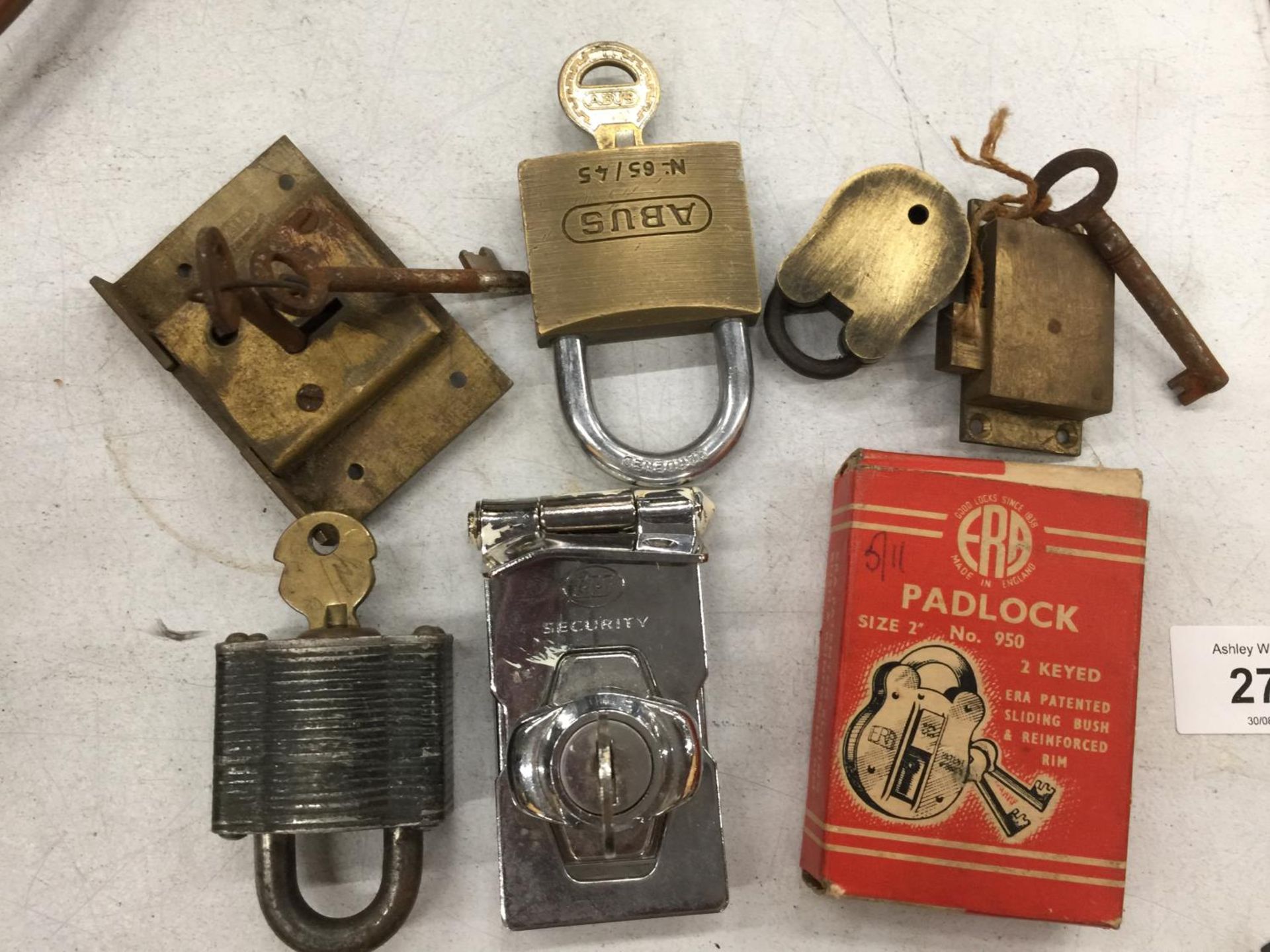 A QUANTITY OF OLD PADLOCKS WITH KEYS